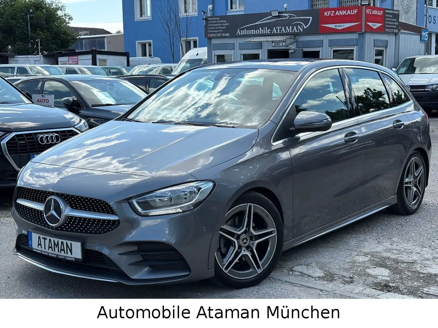 Mercedes-Benz B 200 d 8G-DTC AMG-Line / Navi / Leder / Panorama Grau - 1