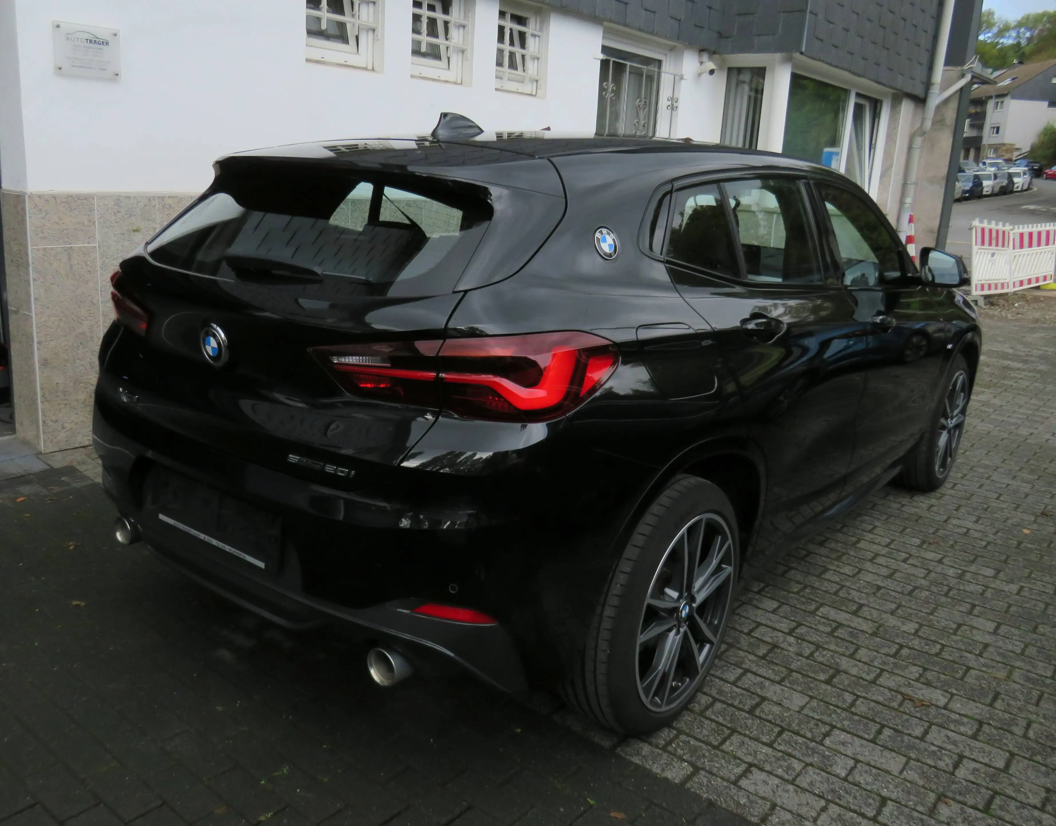 BMW X2 20 i M Sport / Pano, R-Kam, Top — photo 10