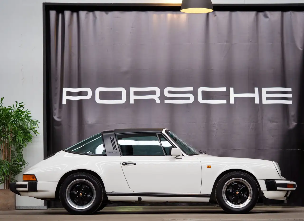 Porsche 911 Carrera 3.2 Targa 915 * Mint Condition *, foto 3