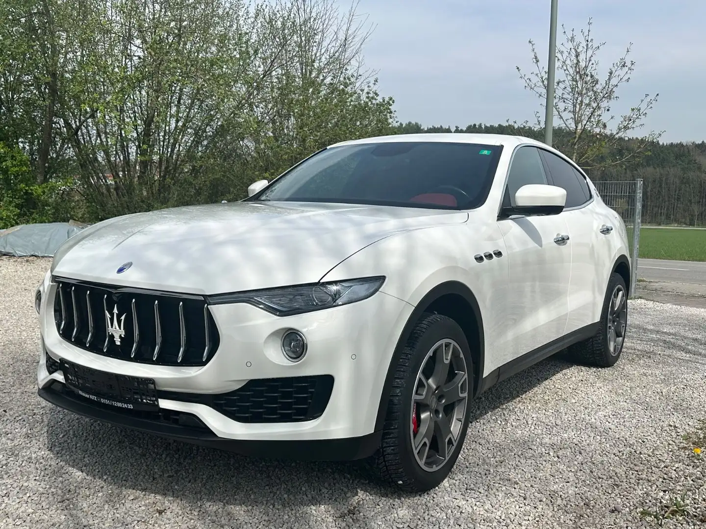 Maserati Levante S Q4 Weiß - 1