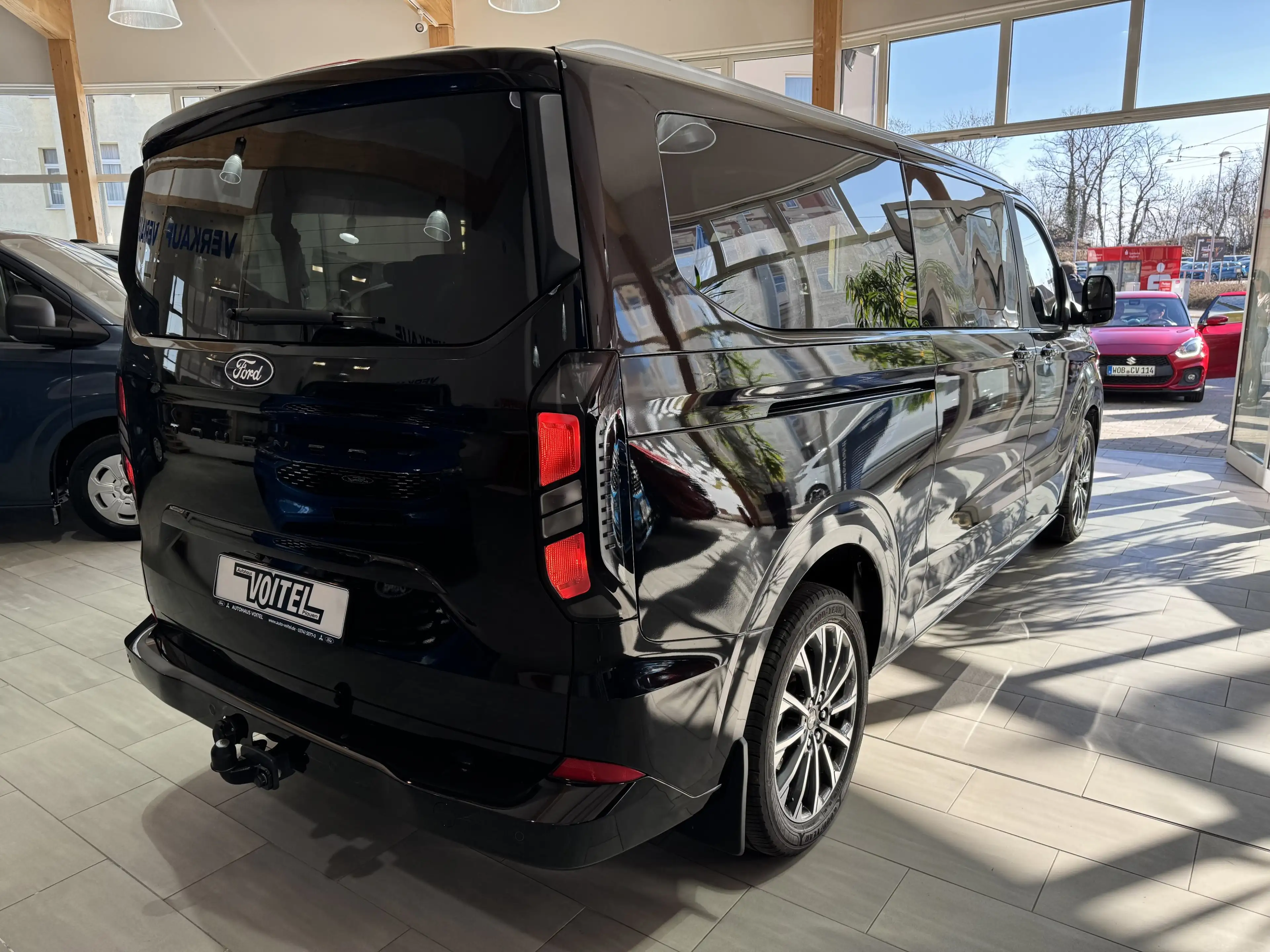 Ford Tourneo Custom L2 Titanium Panoramadach / ACC / AGR-Sitze — photo 5