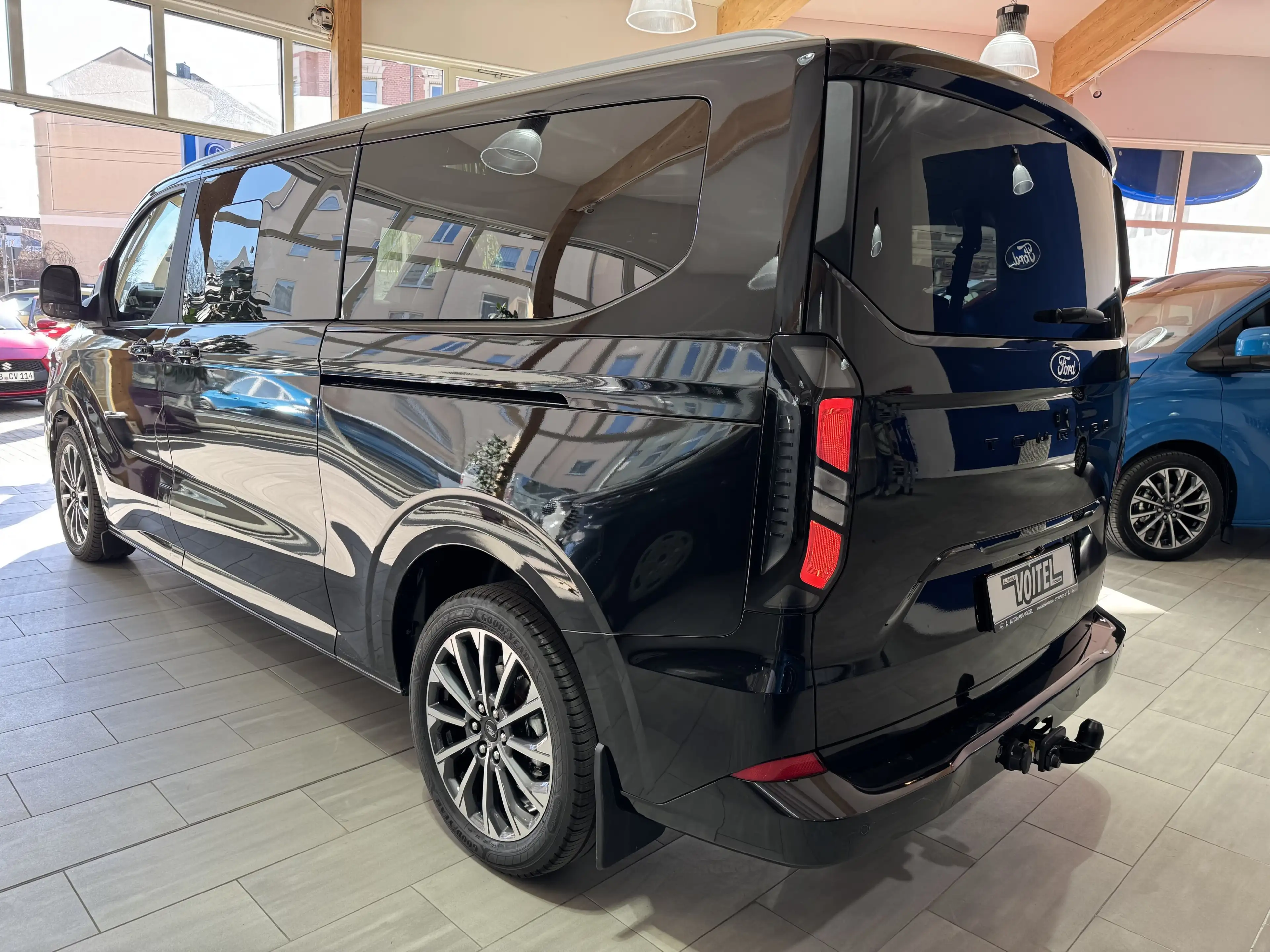 Ford Tourneo Custom L2 Titanium Panoramadach / ACC / AGR-Sitze — photo 7