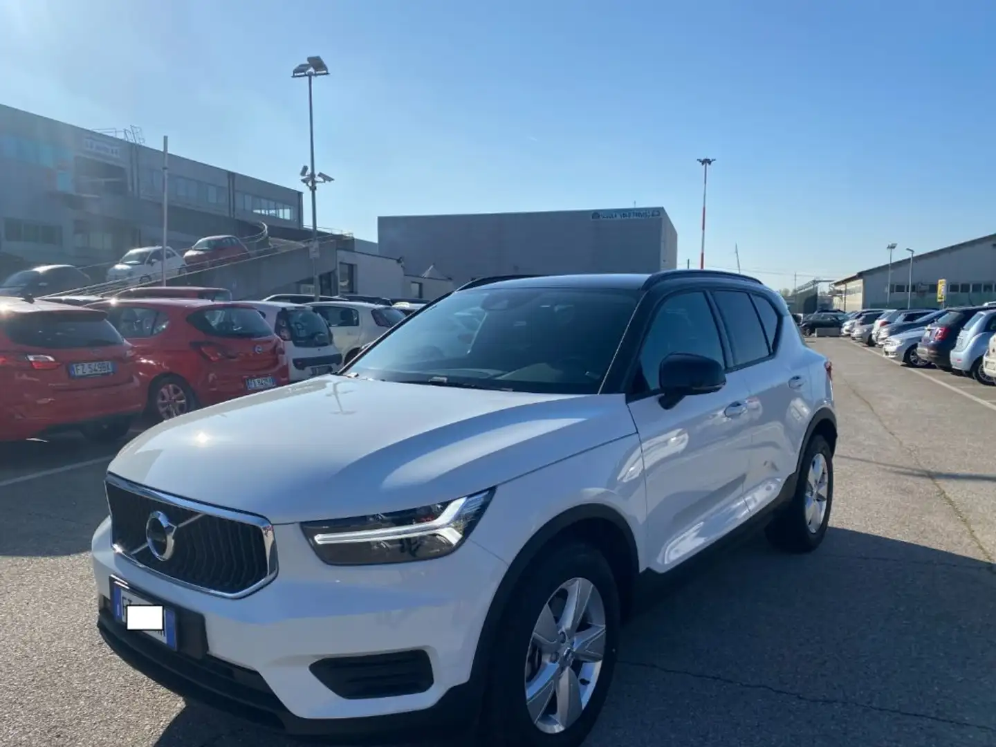 Volvo XC40 D3 Geartronic Bianco - 1