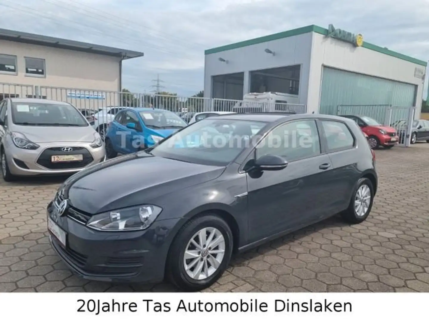 Volkswagen Golf Golf VII TSI BlueMotion Trendline "VW Scheckheft.. Grau - 1