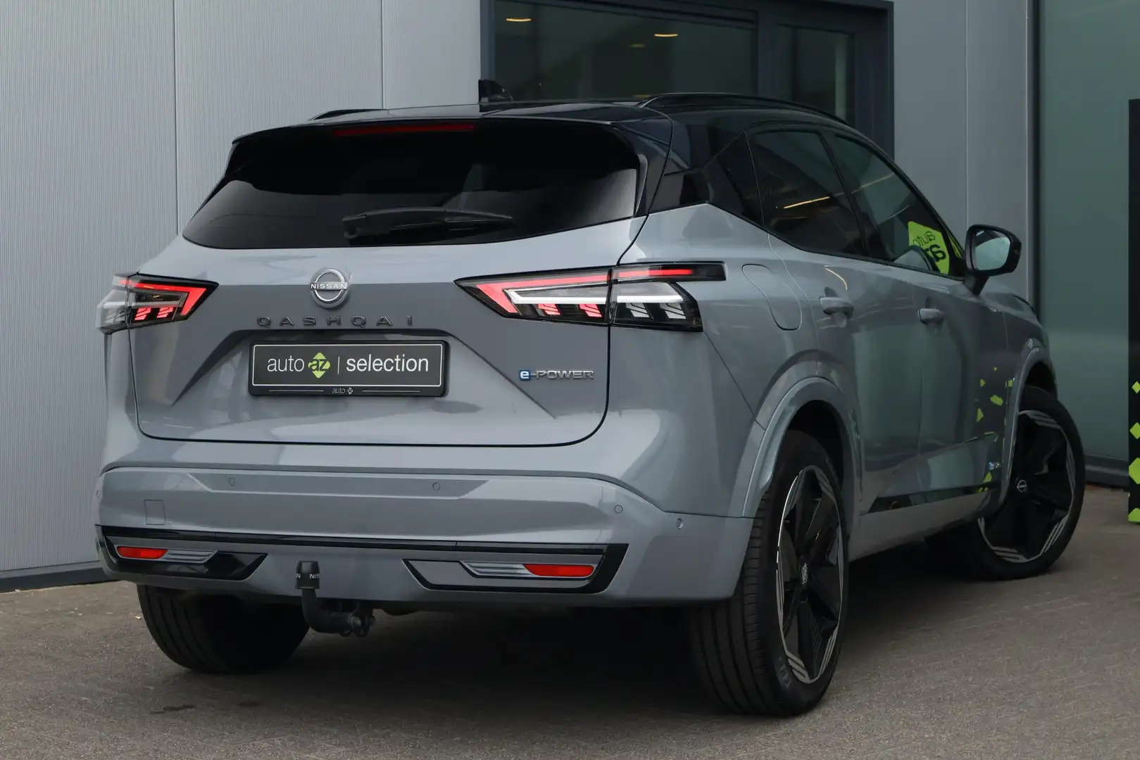 Nissan Qashqai 1.5 e-Power N-Design / Panorama / Stoelverwarming Gris - 2