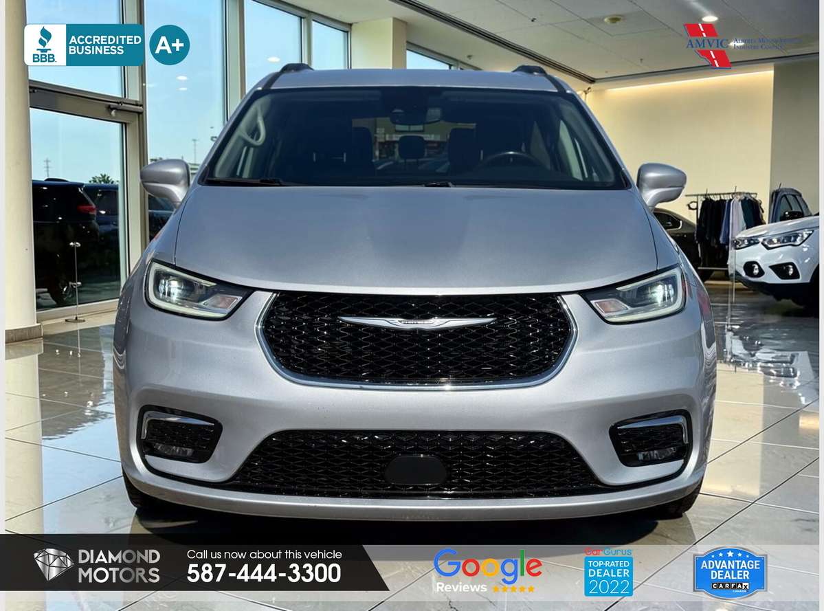 2022 Chrysler Pacifica Touring AWD — снимка 1