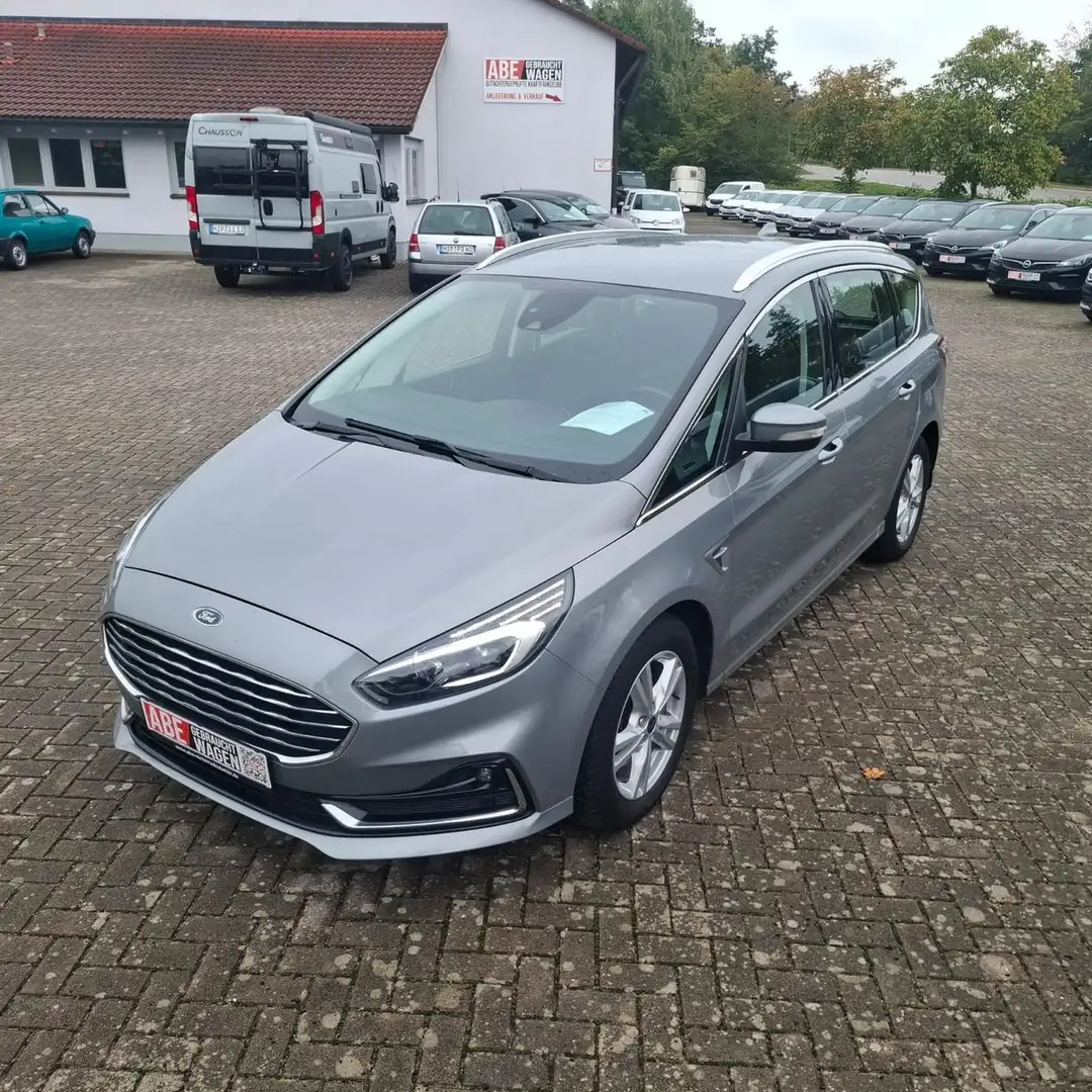 Ford S-Max Titanium 7 Sitzer Kamera LED Winterpaket Silber - 2
