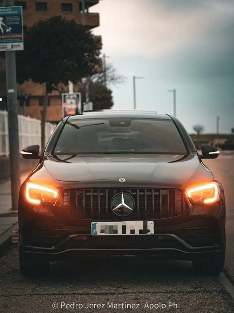 Mercedes-Benz GLC 200 4MATIC Negro - 2