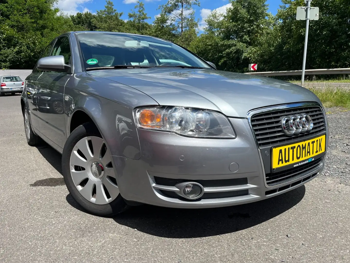Audi A4 Lim. 2.0 *AUTOMATIK*1.Hand* Grau - 1