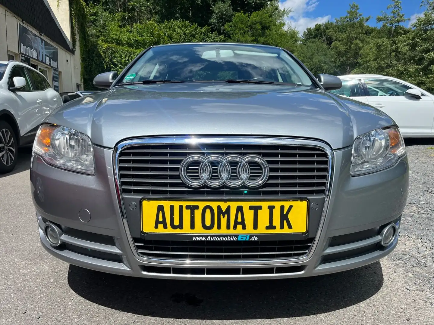 Audi A4 Lim. 2.0 *AUTOMATIK*1.Hand* Grau - 2