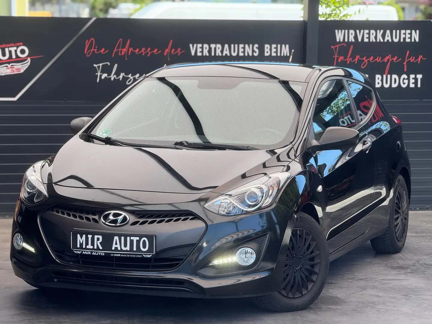 Hyundai i30 Classic Černá - 1