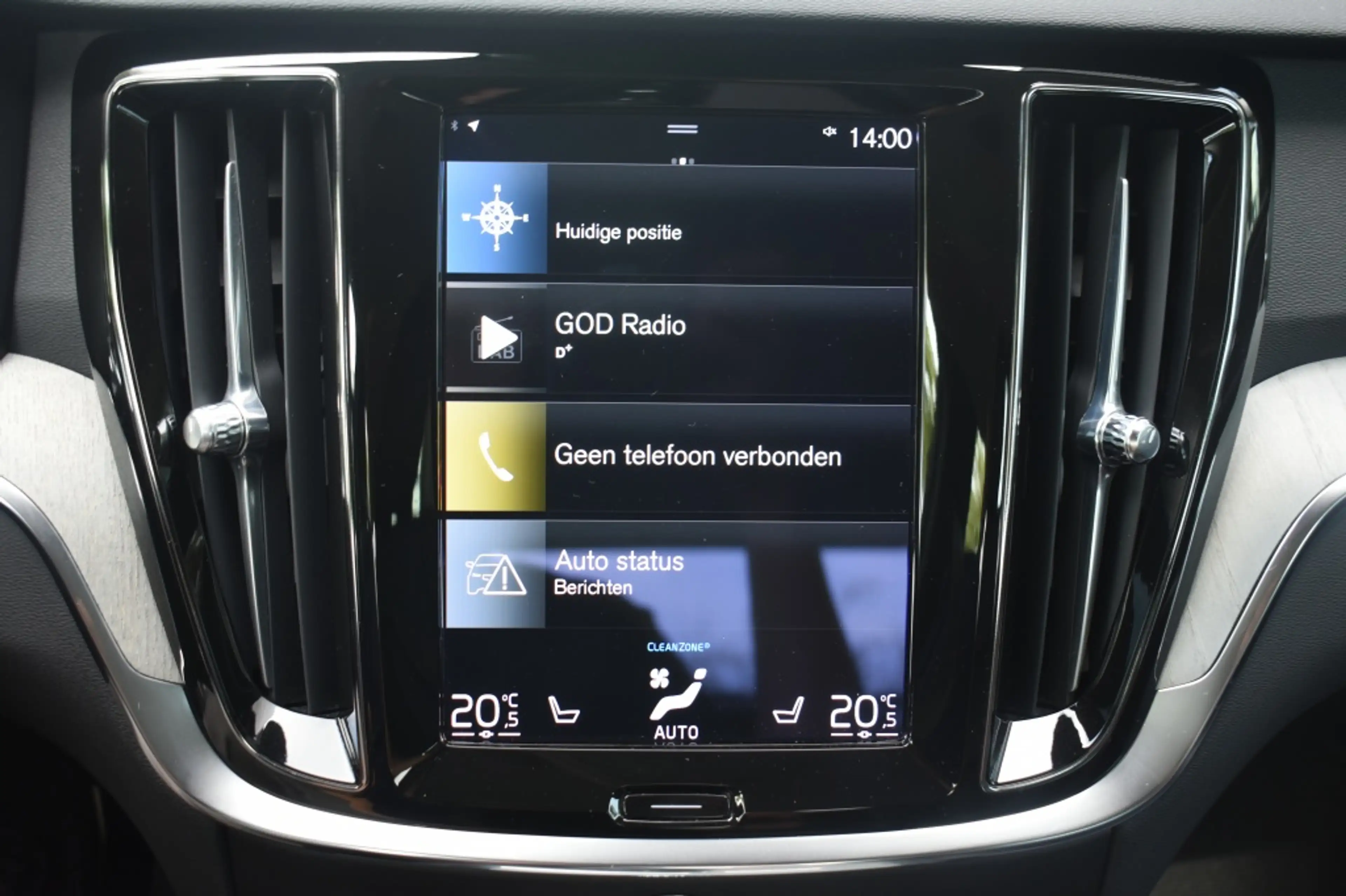 Volvo S60 B4 197pk Plus Dark | Power Seats | Leder | 19'' | — photo 38