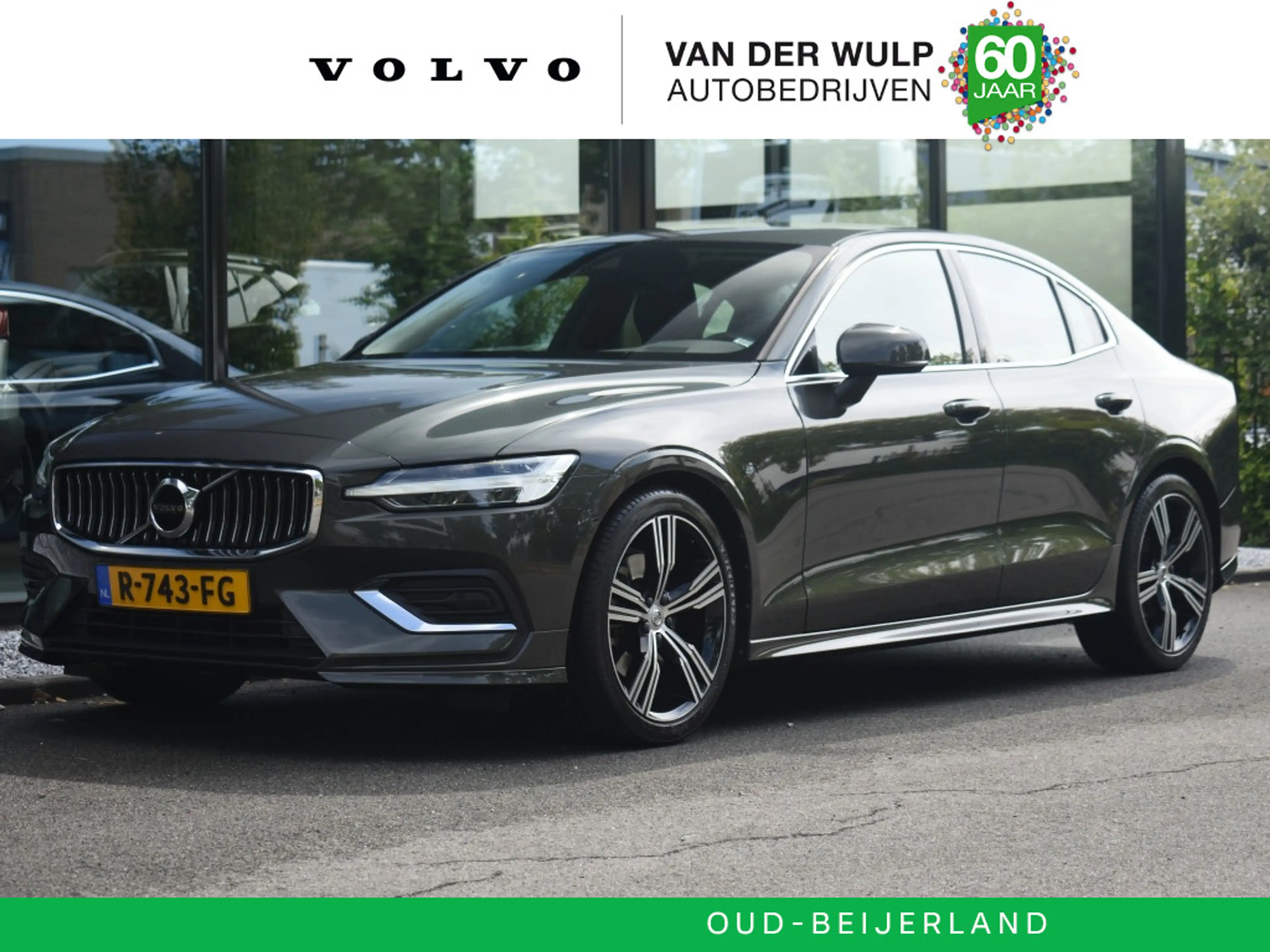 Volvo S60 B4 197pk Plus Dark | Power Seats | Leder | 19'' |
