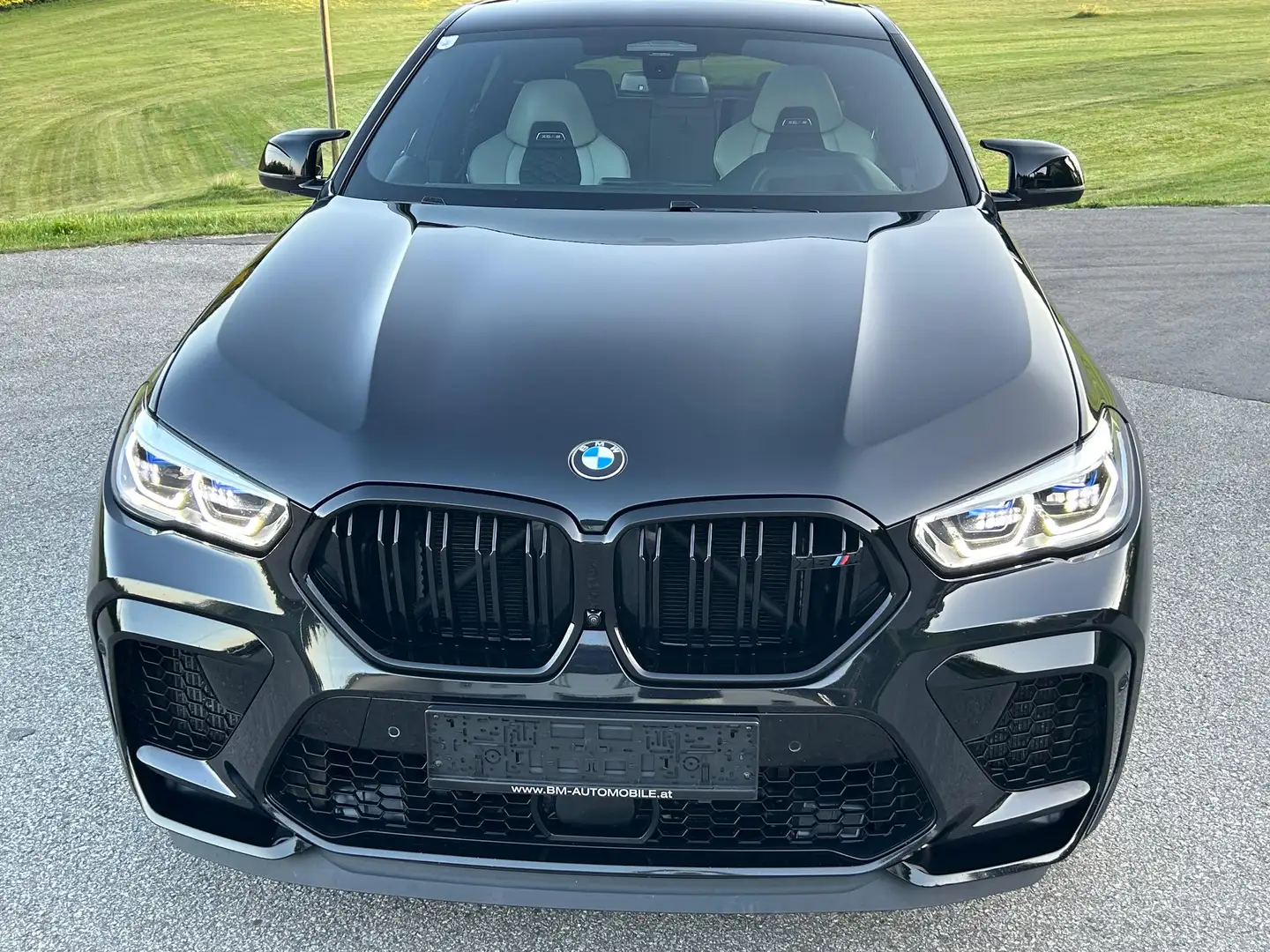 BMW X6 M Competition Schwarz - 2