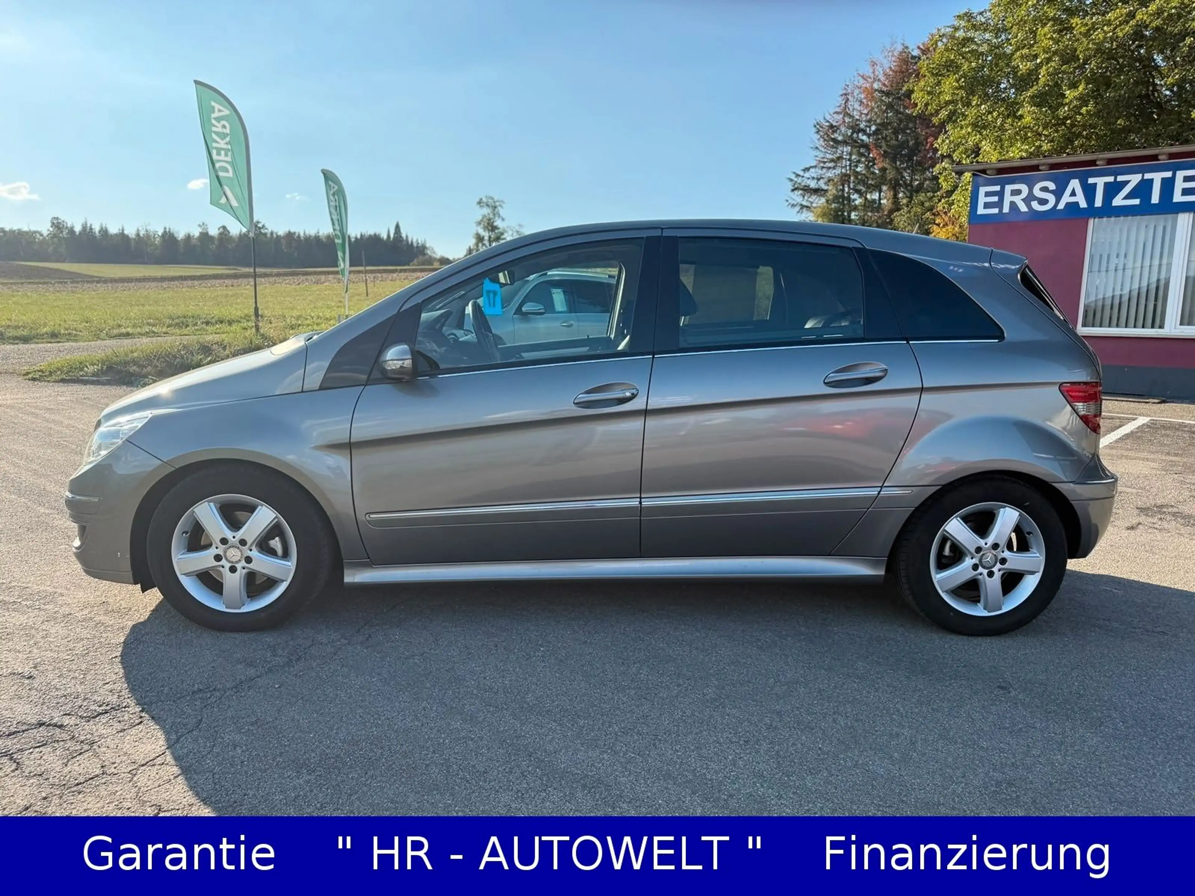 Mercedes-Benz B 200 CDI*AUTOMATIK*NAVI*KAMERA*LEDER*PANO*TEMPO — photo 7