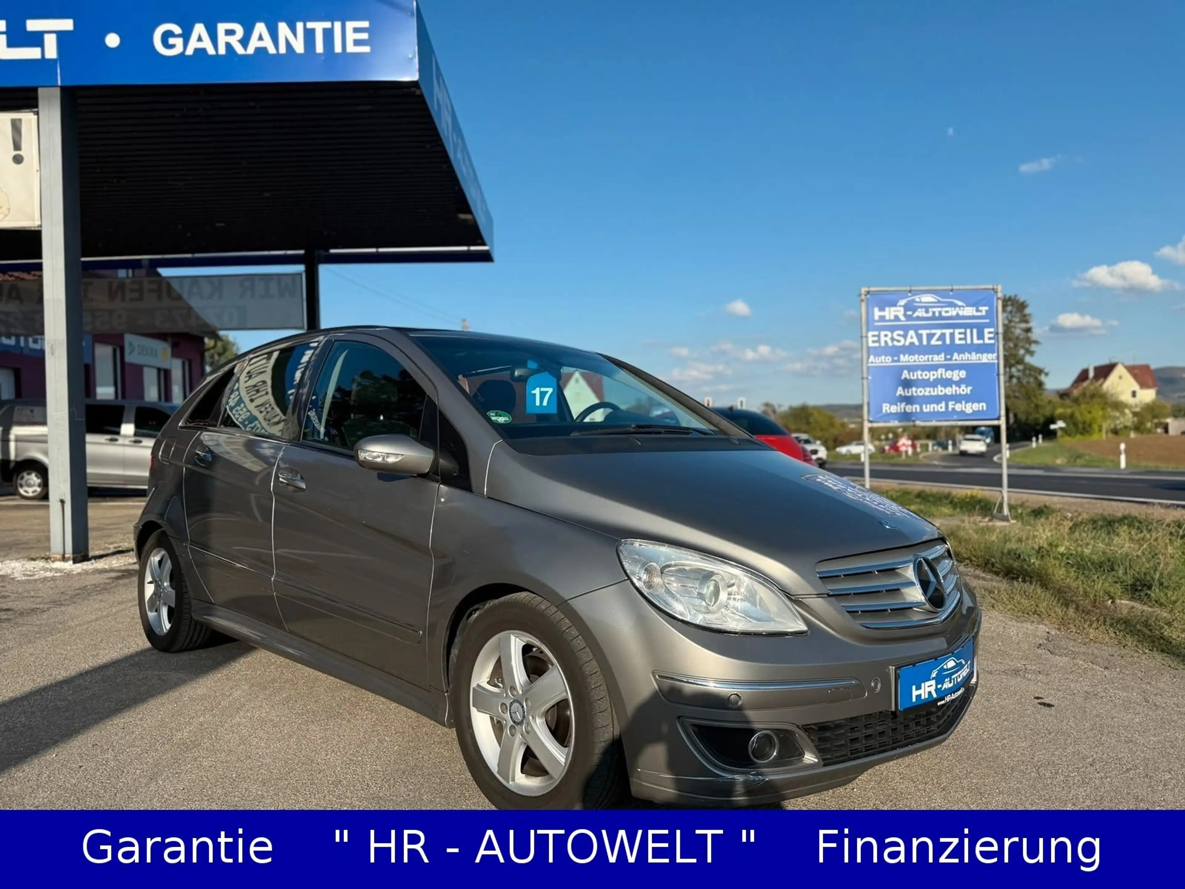 Mercedes-Benz B 200 CDI*AUTOMATIK*NAVI*KAMERA*LEDER*PANO*TEMPO — photo 3