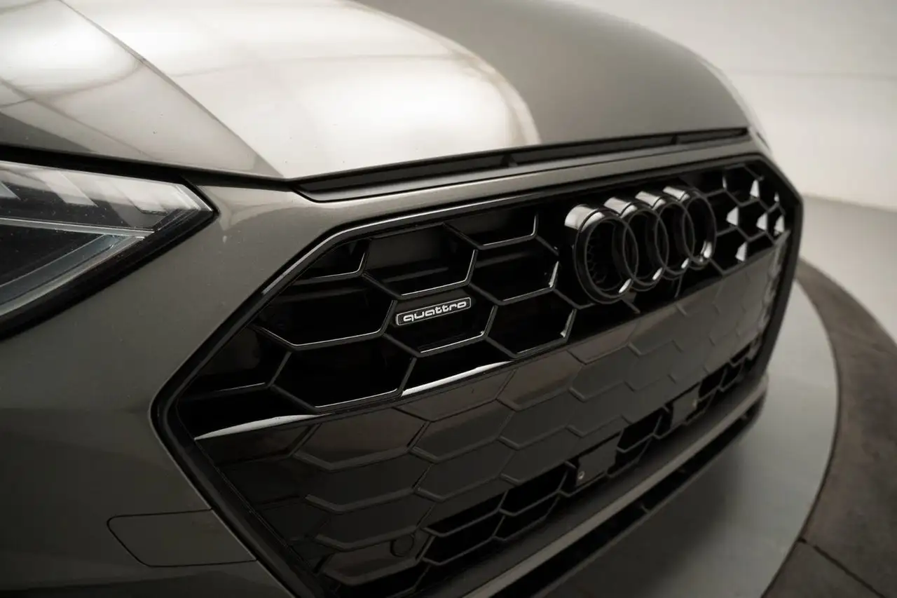 Audi A4 снимка Audi A4