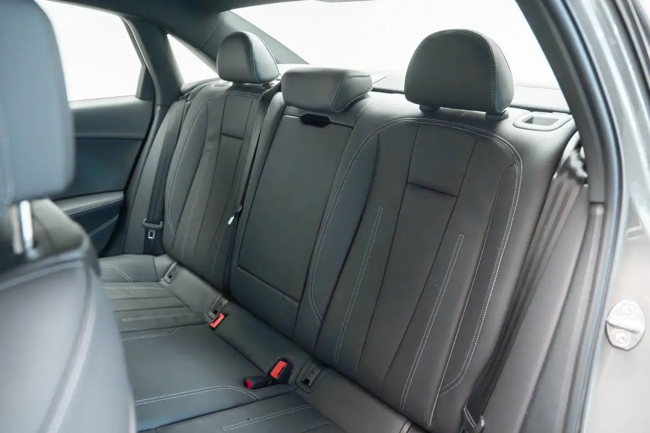 Audi A4 снимка Audi A4