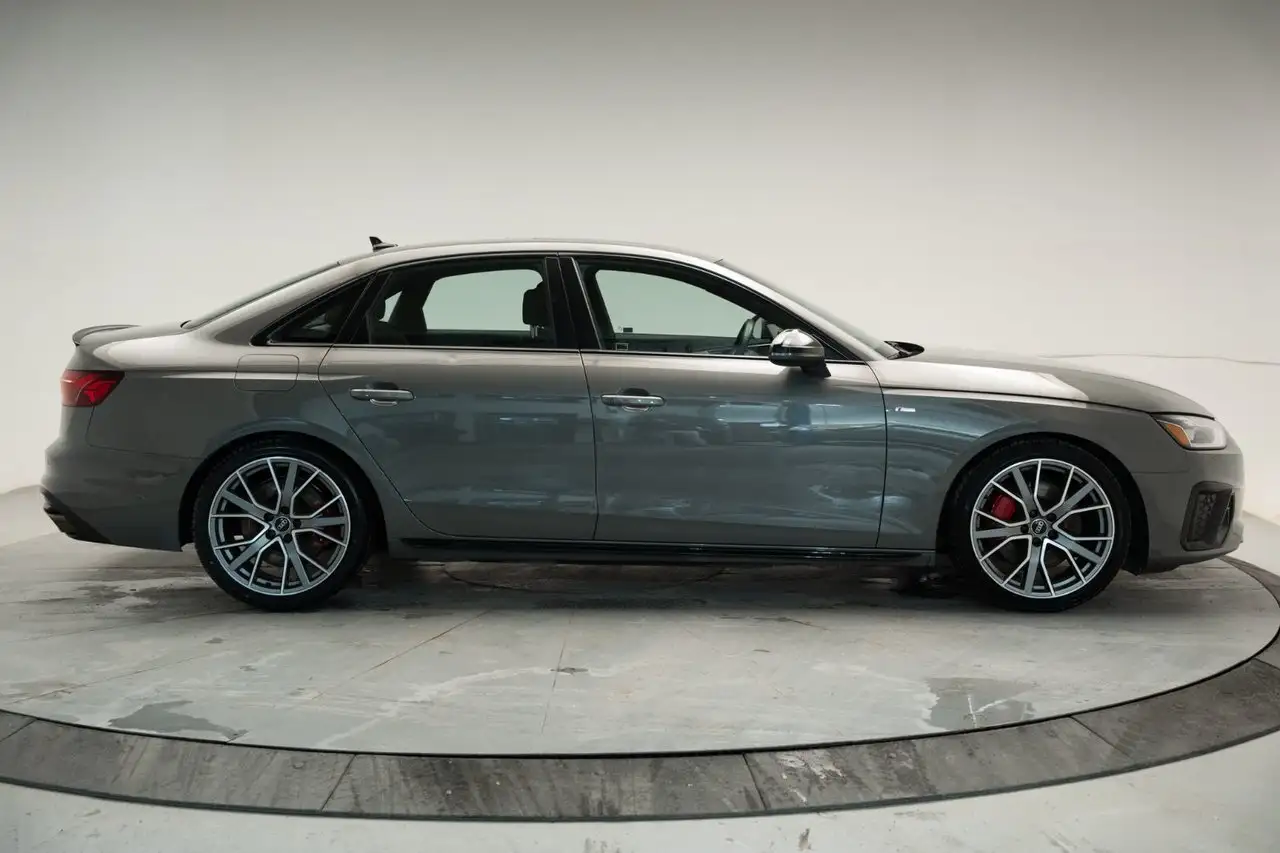 Audi A4 снимка Audi A4