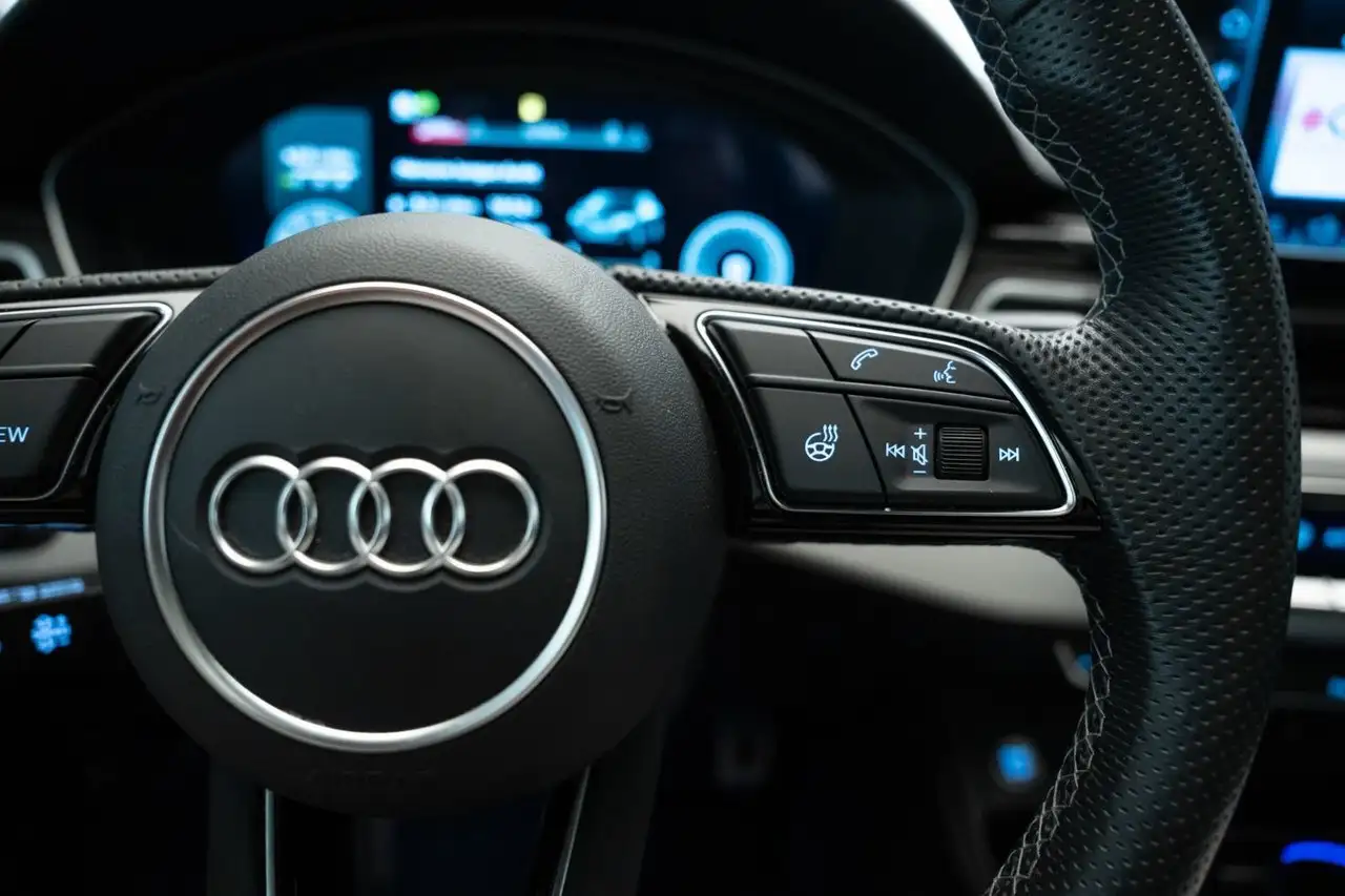 Audi A4 снимка Audi A4