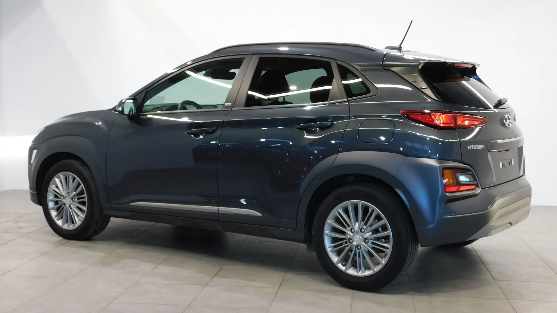 Hyundai KONA 1.0 T-GDI 120CH EDITION 1 - 2