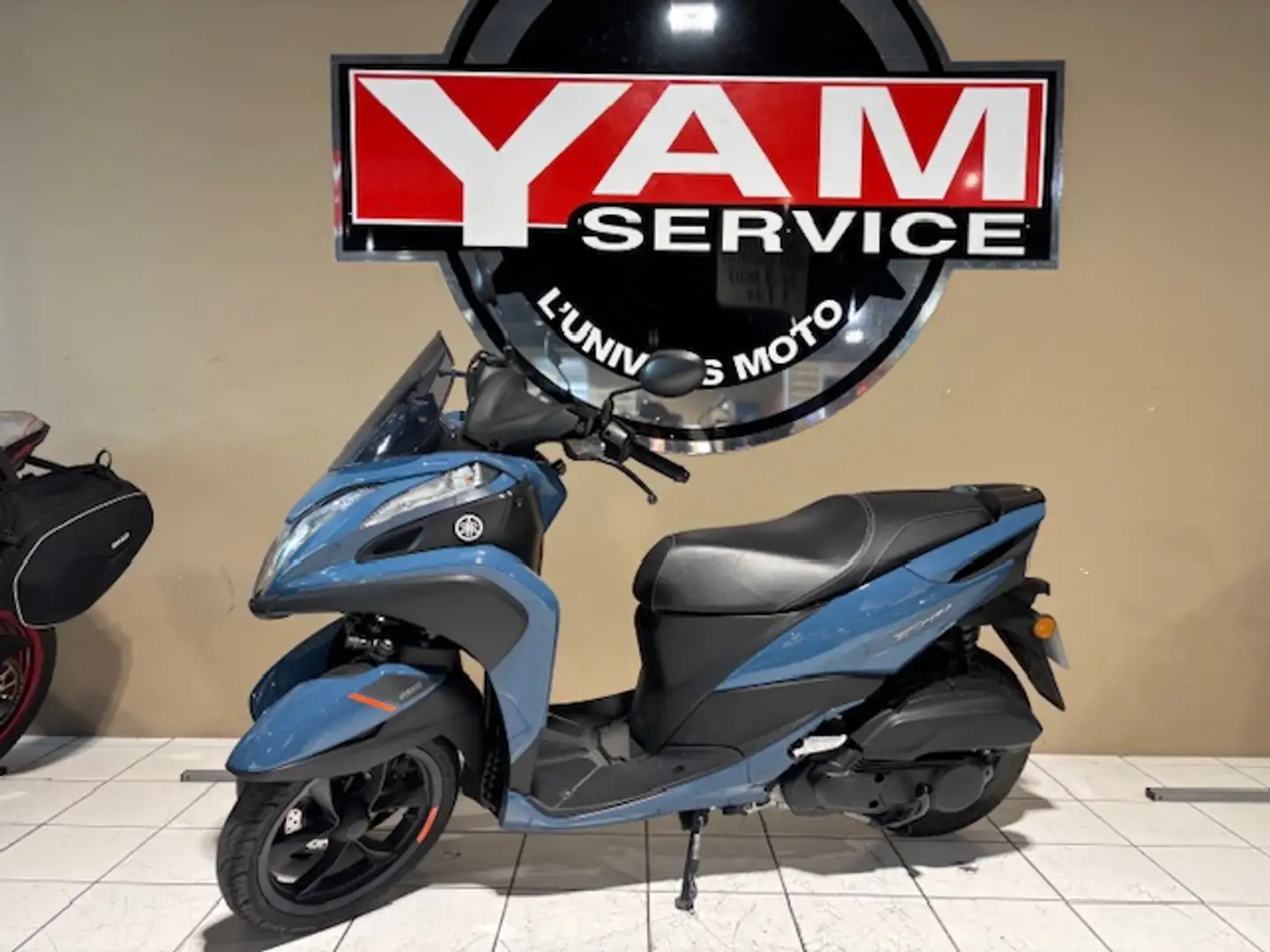 Yamaha TriCity Bleu - 2