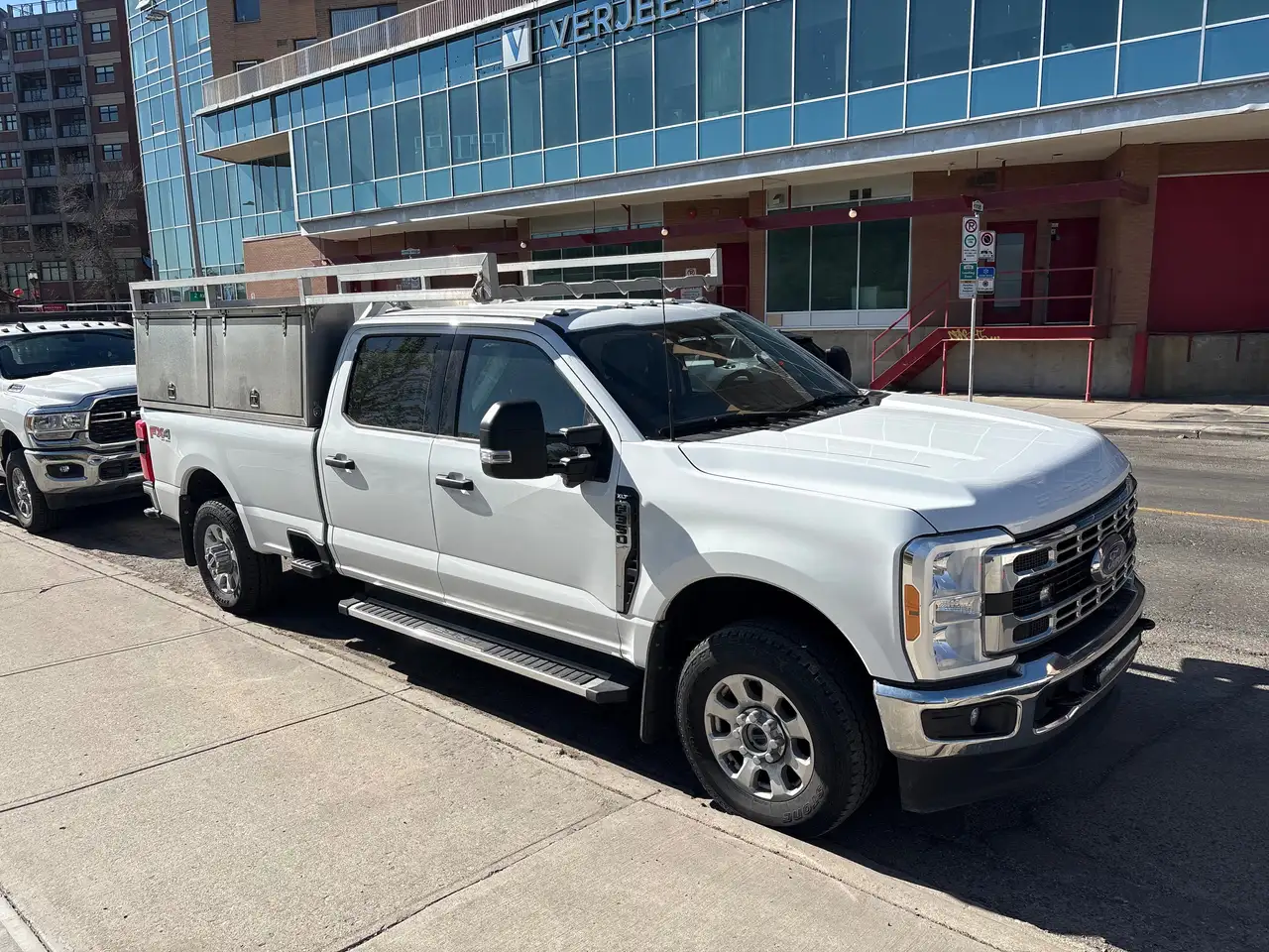 Ford F 350 снимка Ford F 350