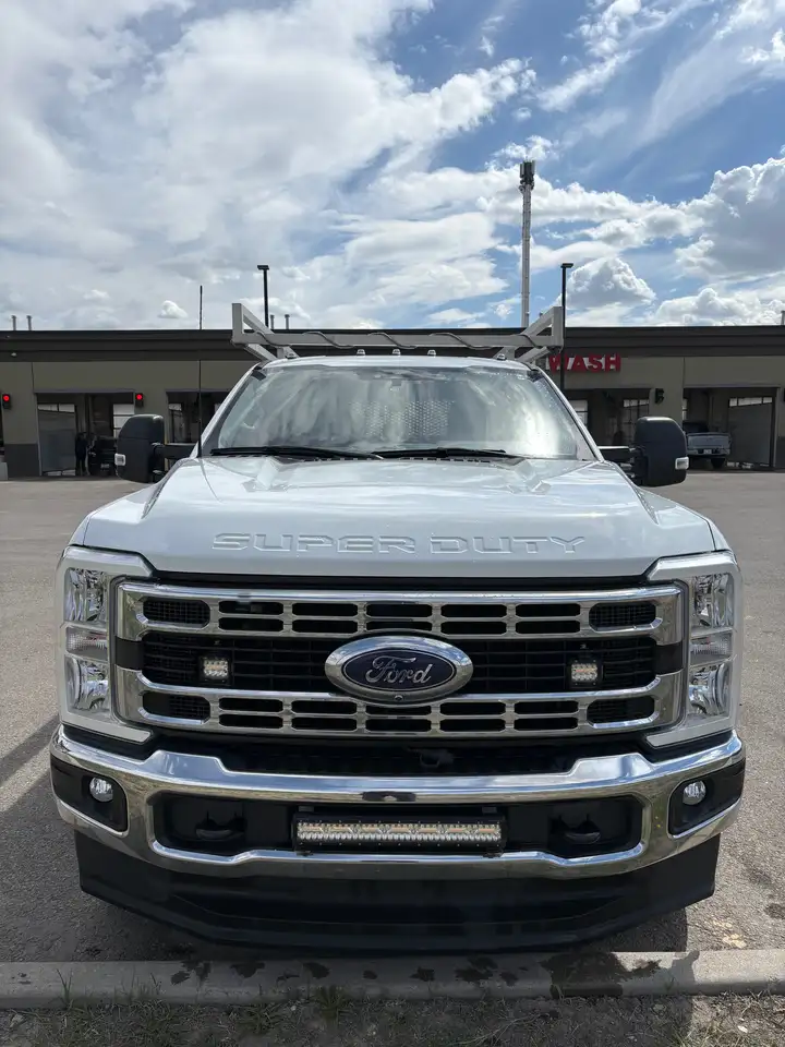 Ford F 350 снимка Ford F 350