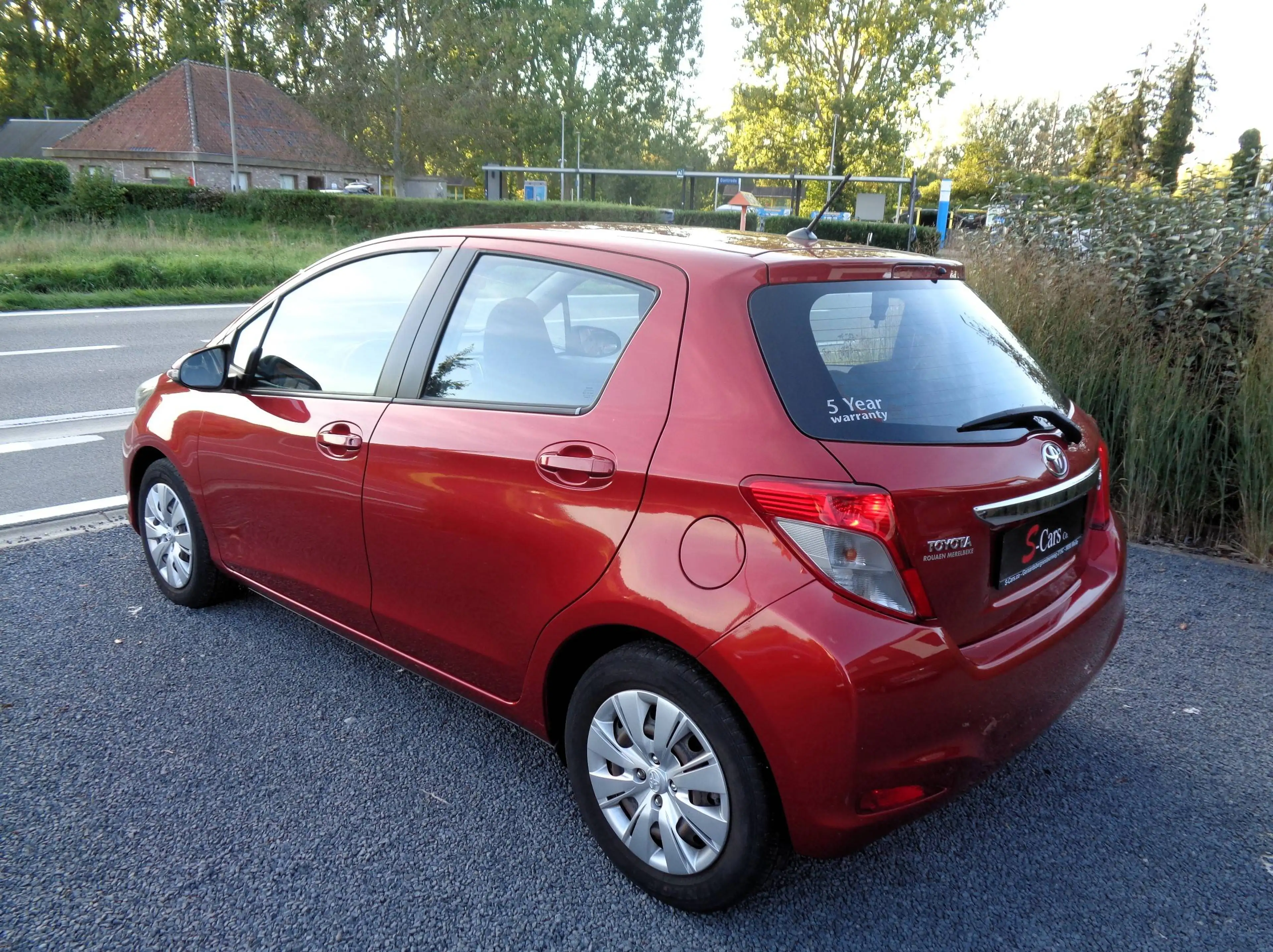 Toyota Yaris Yaris 1.3i // 9500KM // Camera //Airco // Garantie — photo 2