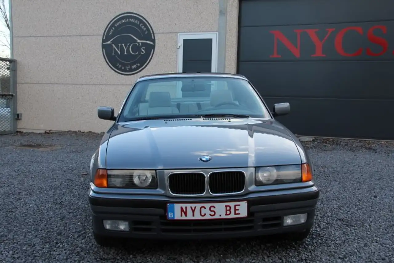 BMW 325i Coupé E36, foto 2