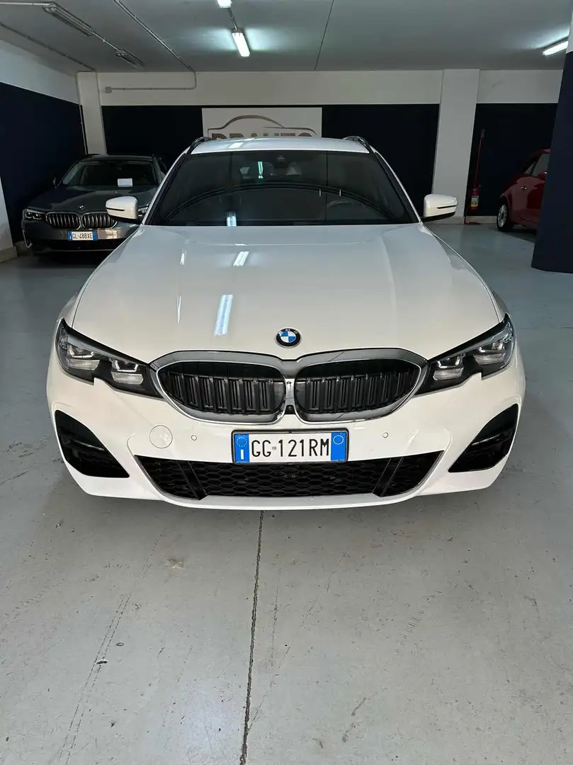 BMW 320 d 48V xDrive Touring M sport Blanc - 2