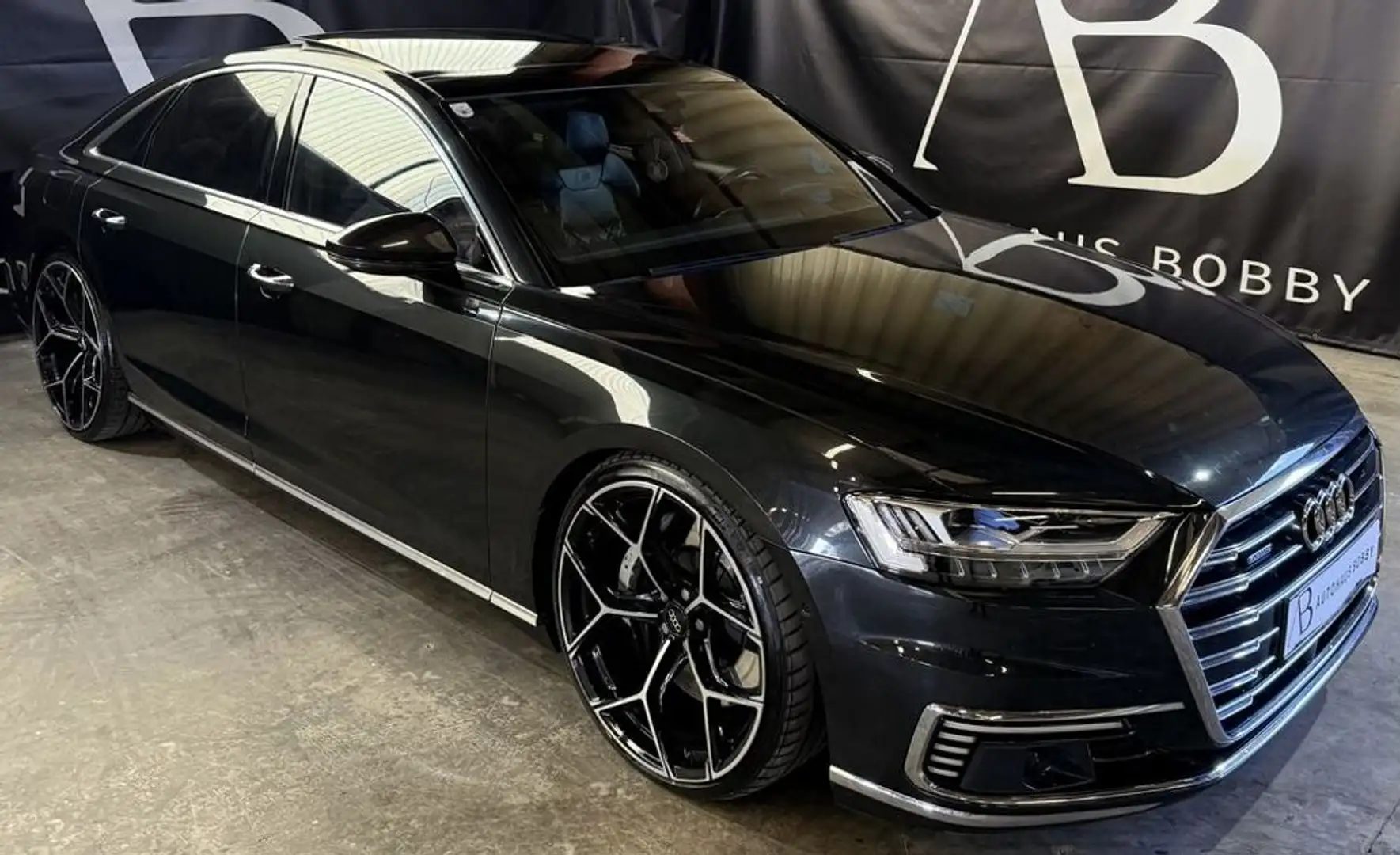Audi A8 60 TFSI e quattro 2.Besitz Grau - 1