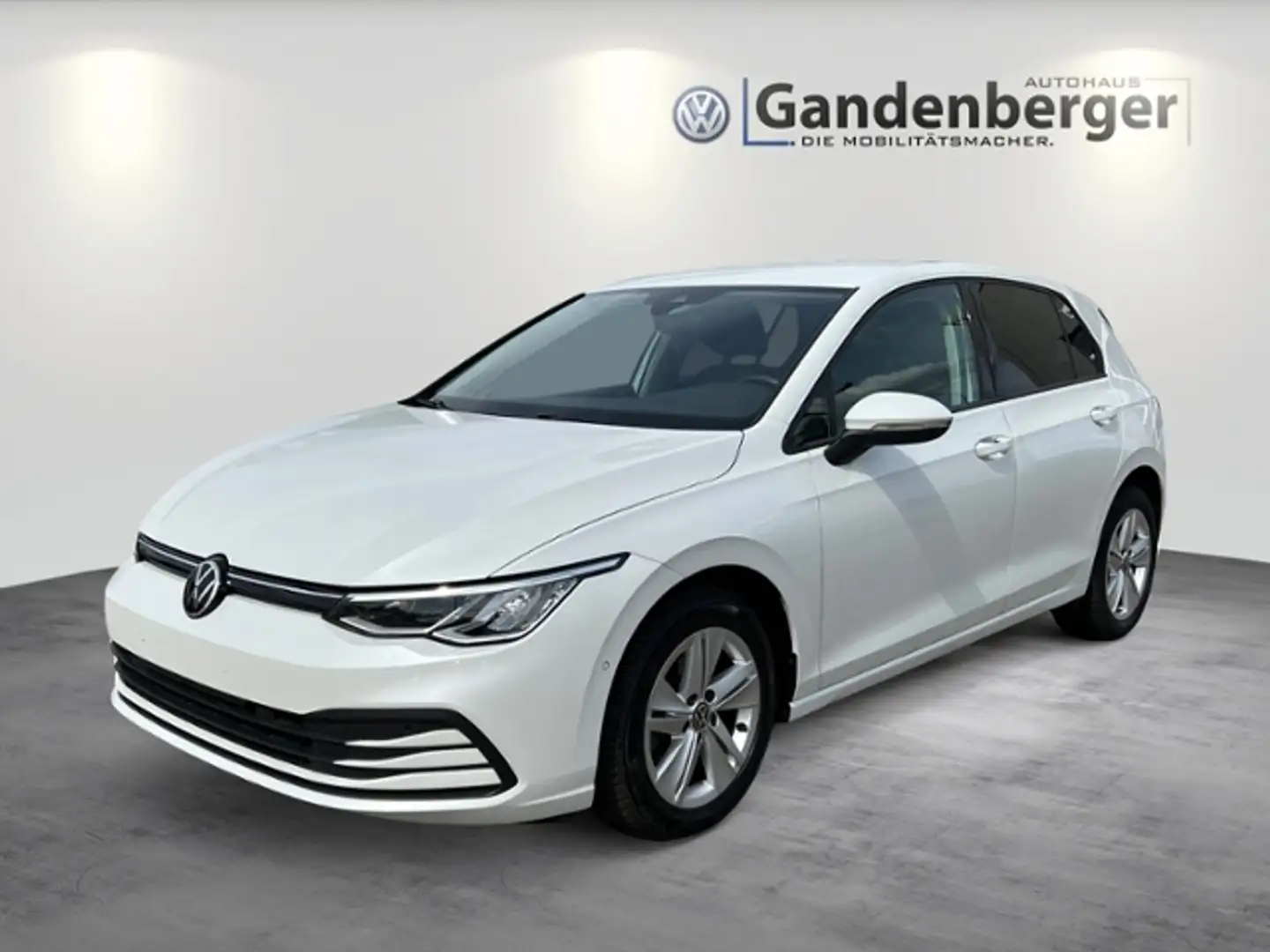 Volkswagen Golf VIII Life 1,5 l TSI 130PS 6-Gang Blanc - 2