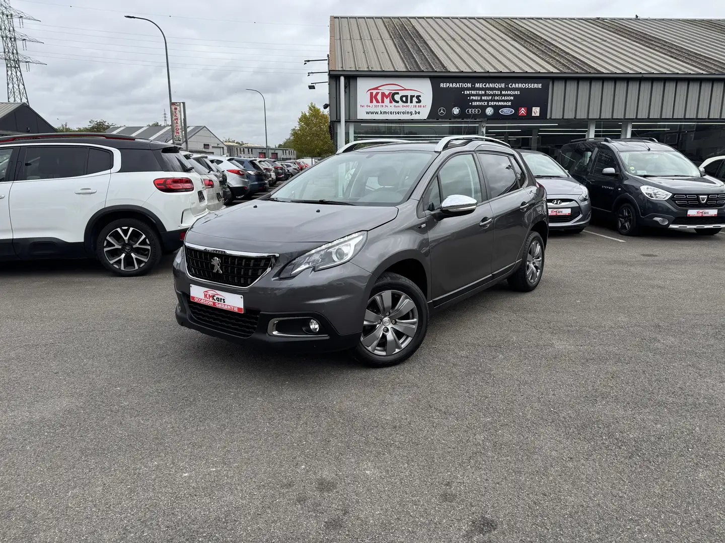 Peugeot 2008 1.2i ESSENCE /1'ier PROPRIETAIRE/AIRCO/NAVIGATION Gris - 2