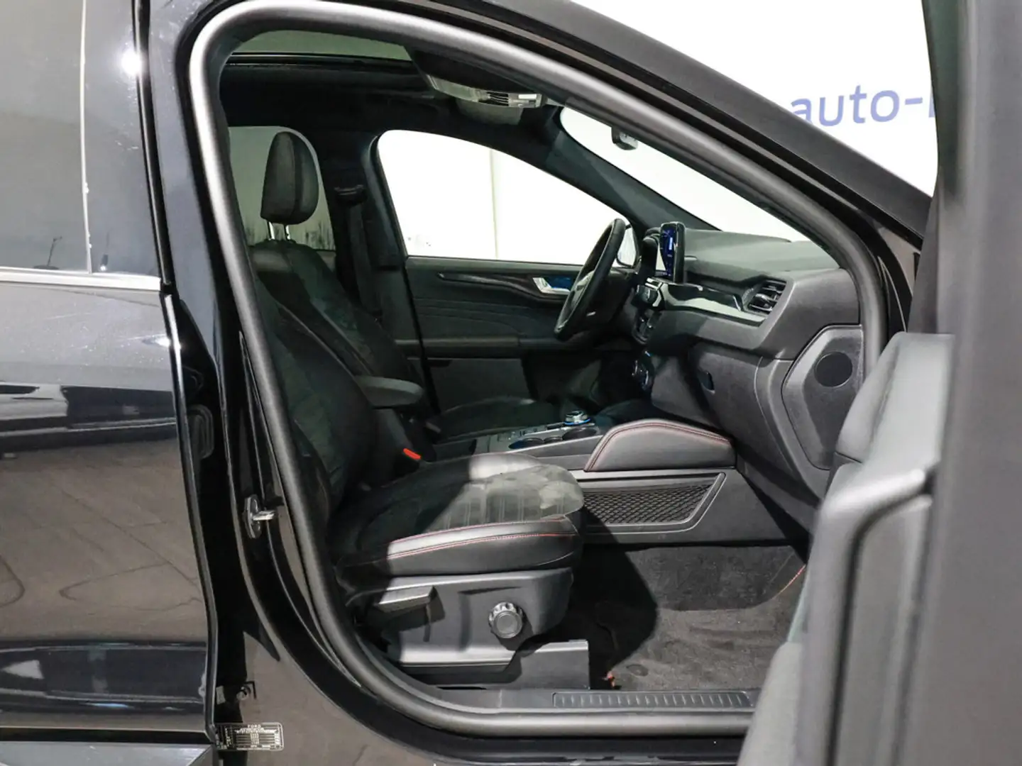 Ford Kuga ST-Line X 2.5l Duratec PHEV Noir - 2