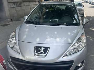 207 1.4i Access "64600 km"