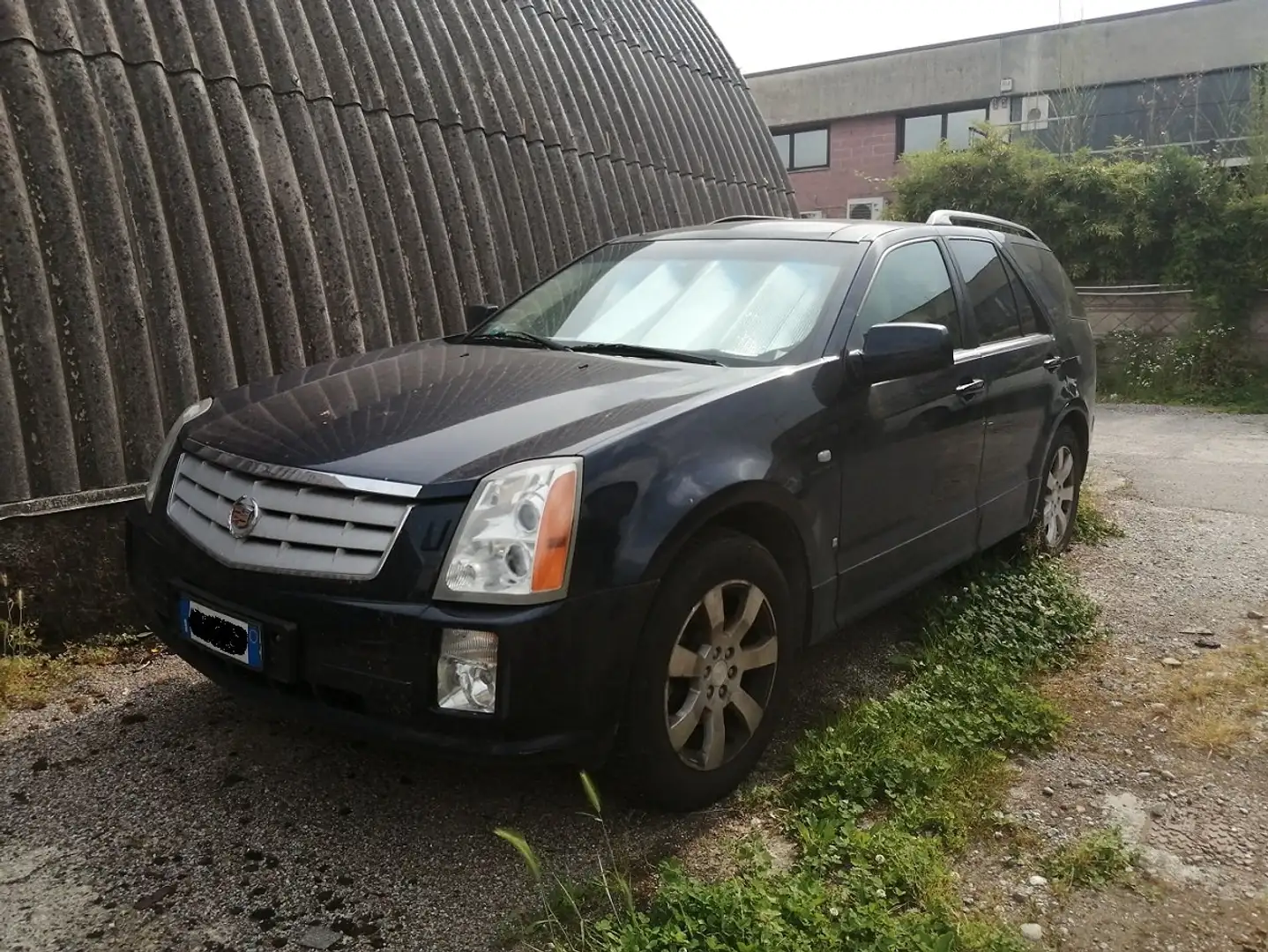 Cadillac SRX - 1