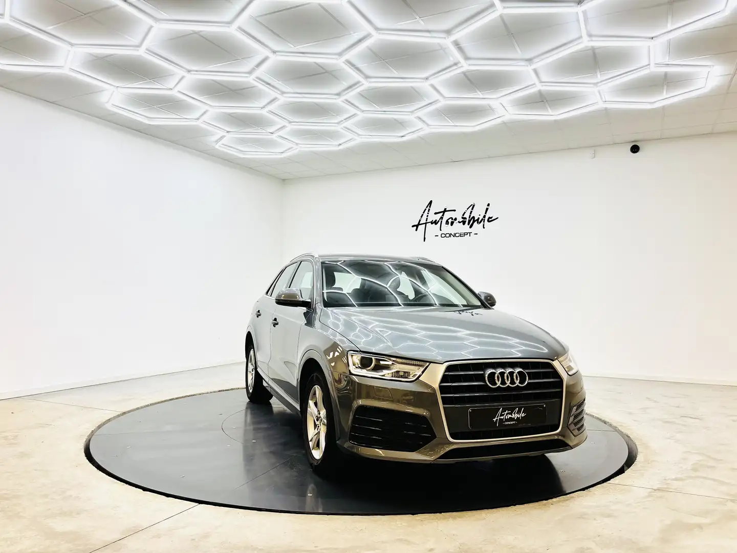 Audi Q3 ✅1AN GARANTIE✅BOITE AUTO✅1ER PROPRIO Gris - 2