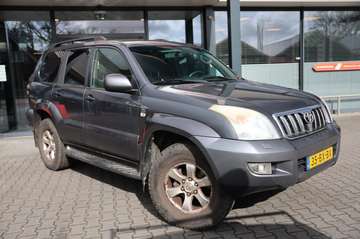 3.0 D-4D 5DRS VX A/T VAN ( AUTOMITIC TRANSMISSION