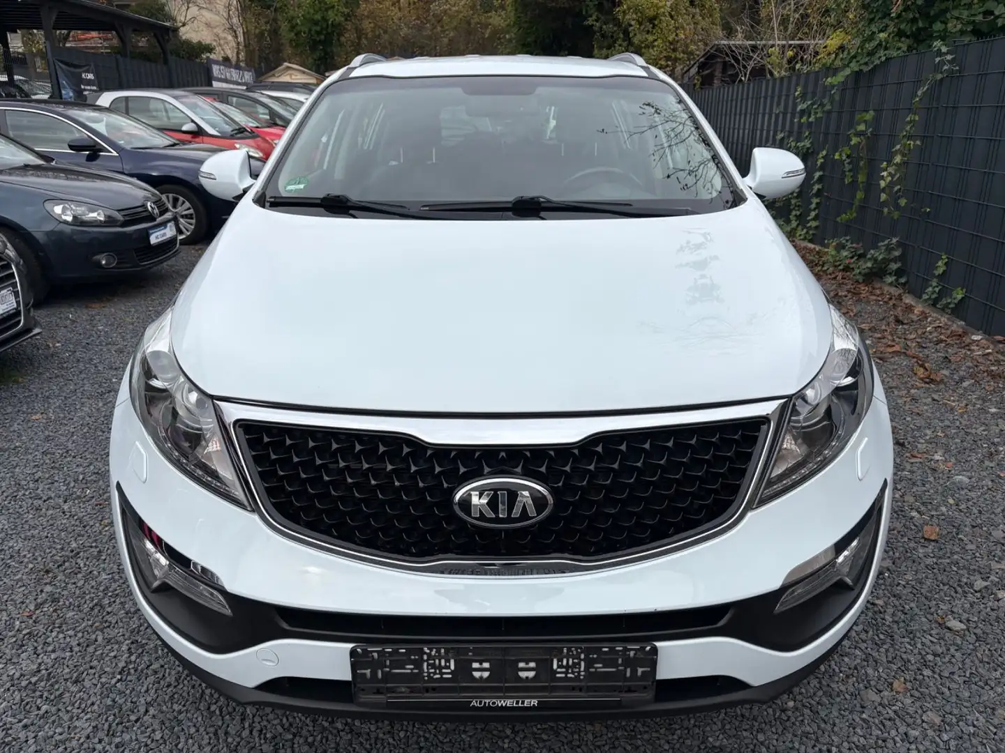 Kia Sportage Spirit /Navi,Kamera,Klima,Top Zustand Weiß - 2