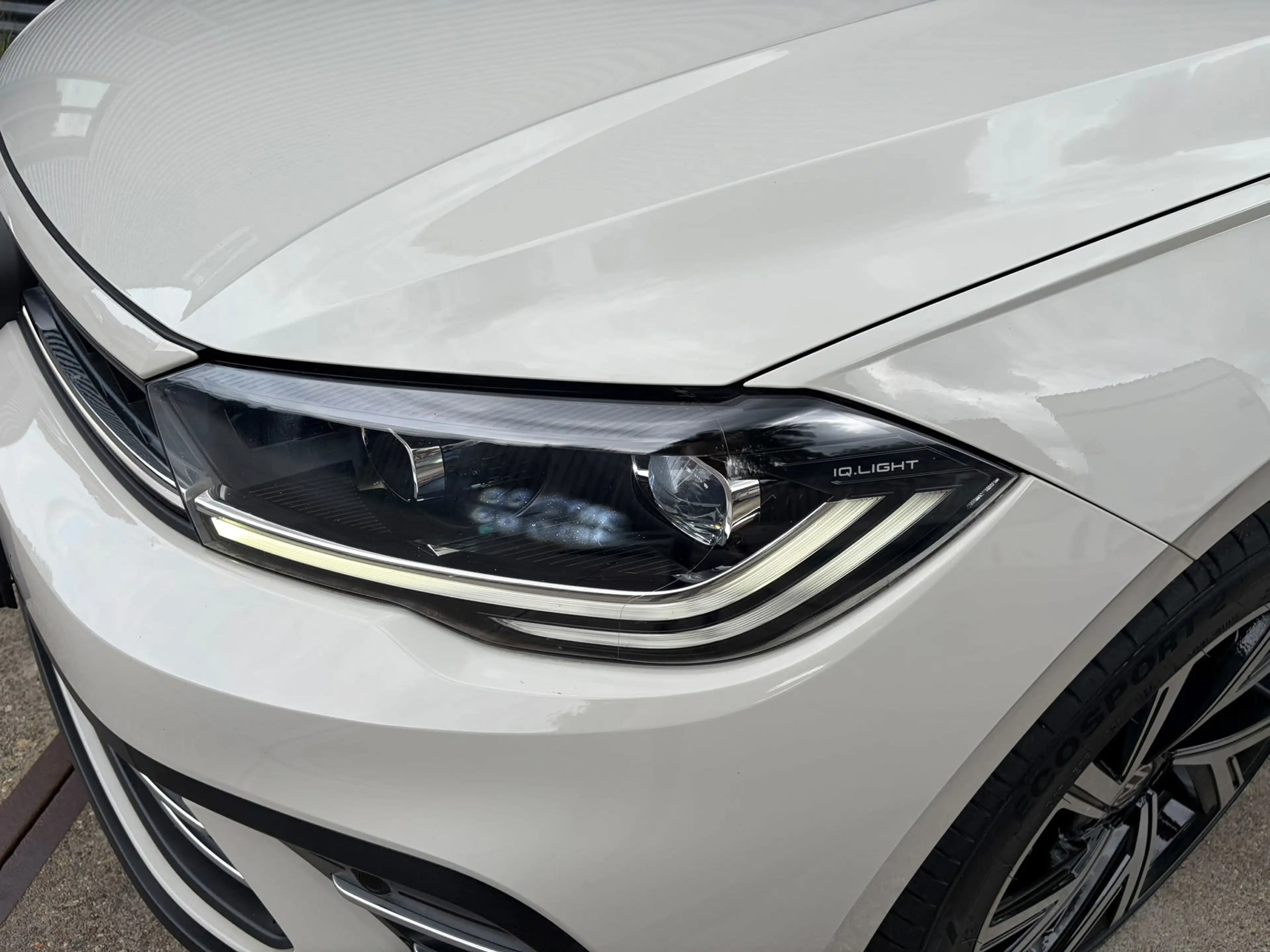 Volkswagen Polo 1.0 TSI Life ASCOT GREY / XENON LED — photo 4