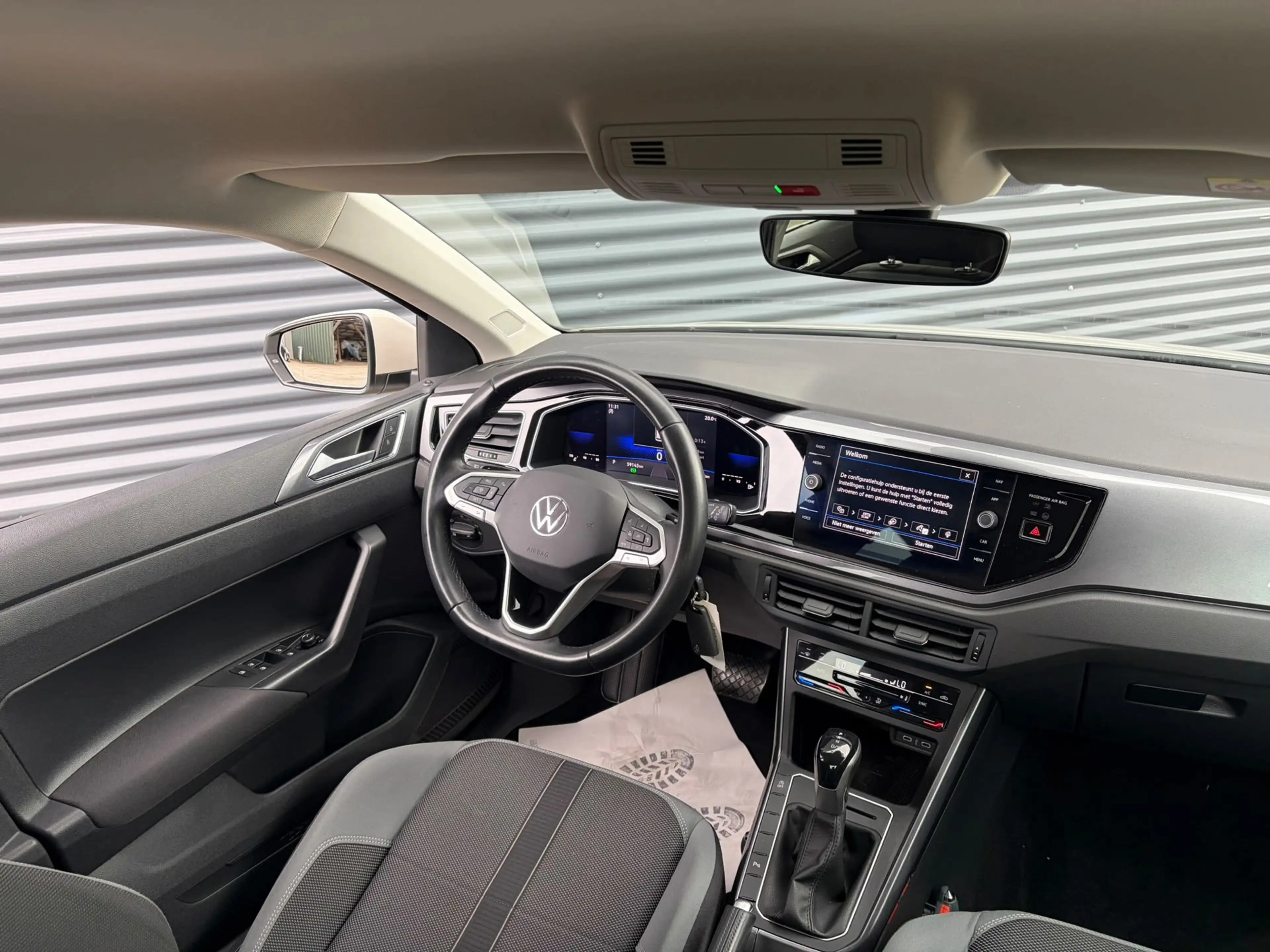 Volkswagen Polo 1.0 TSI Life ASCOT GREY / XENON LED — photo 10