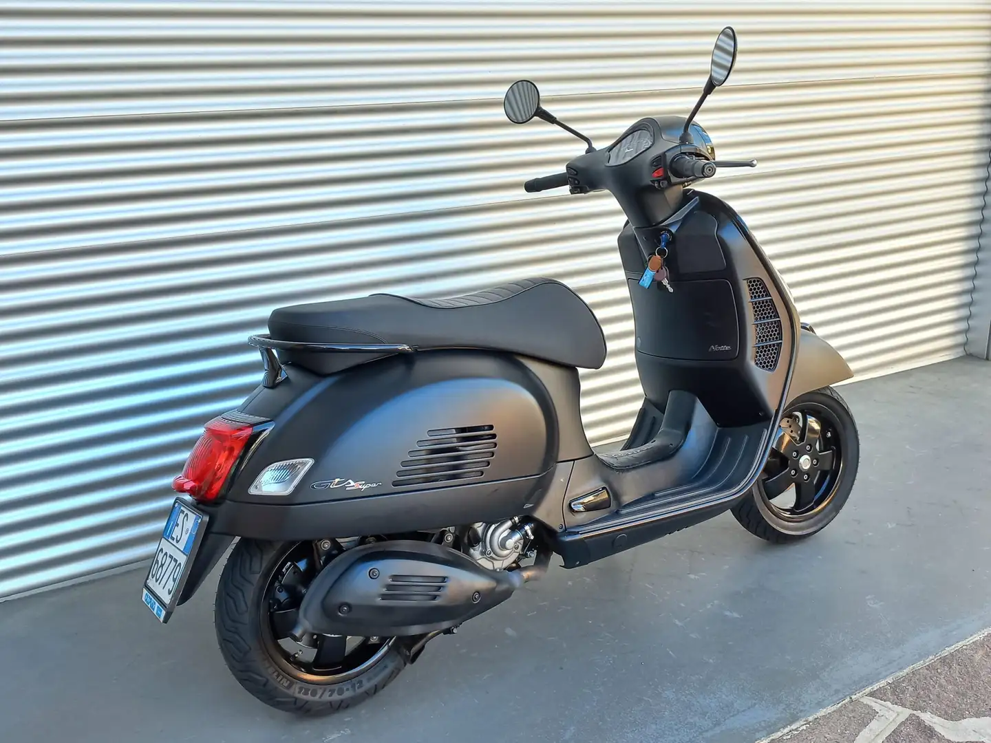 Vespa GTS 300 notte Černá - 2