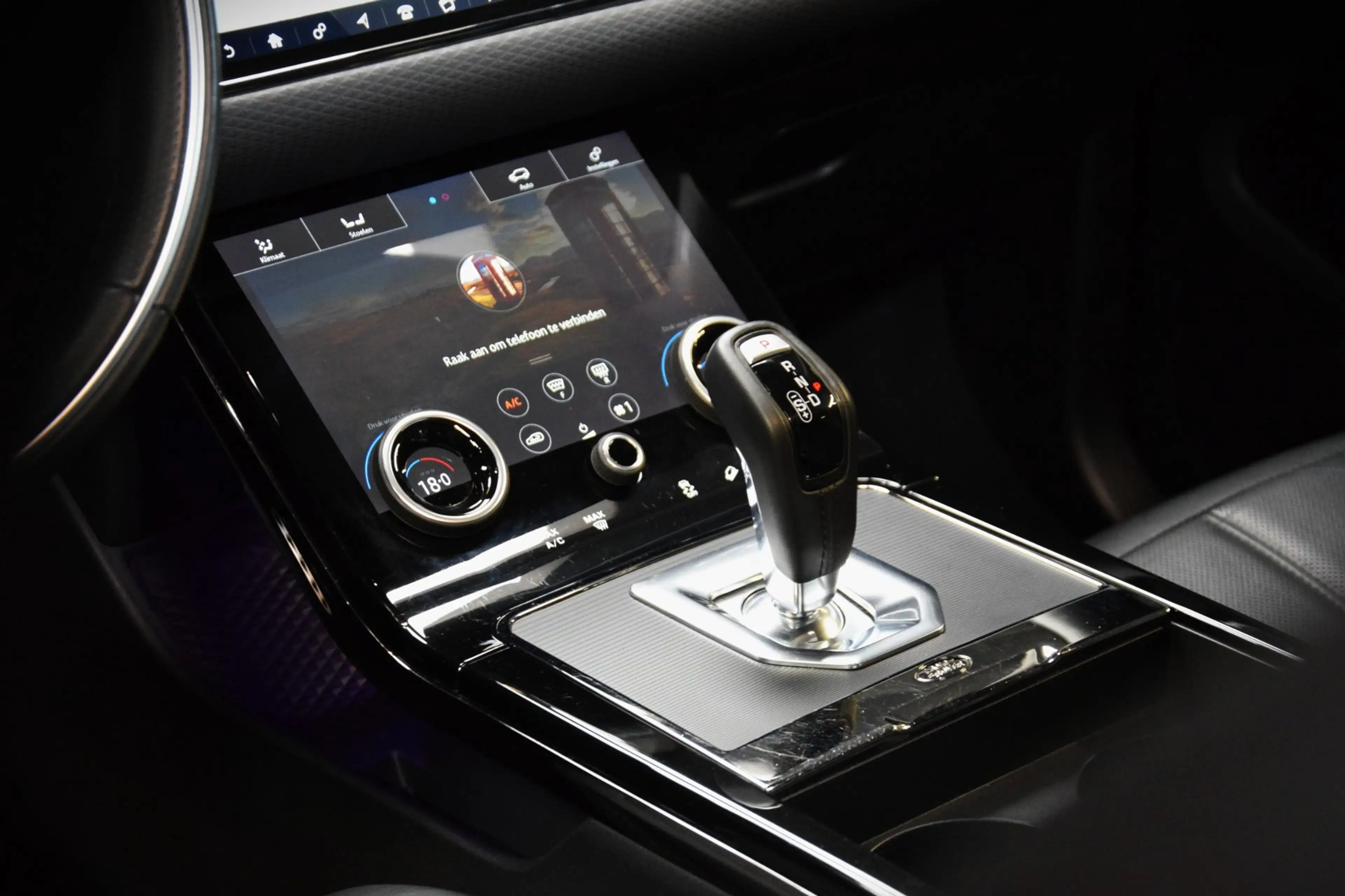 Land Rover Range Rover Evoque 2.0 P200 AWD R-Dynamic Navi|Panoramadak|Leder|Head — photo 9