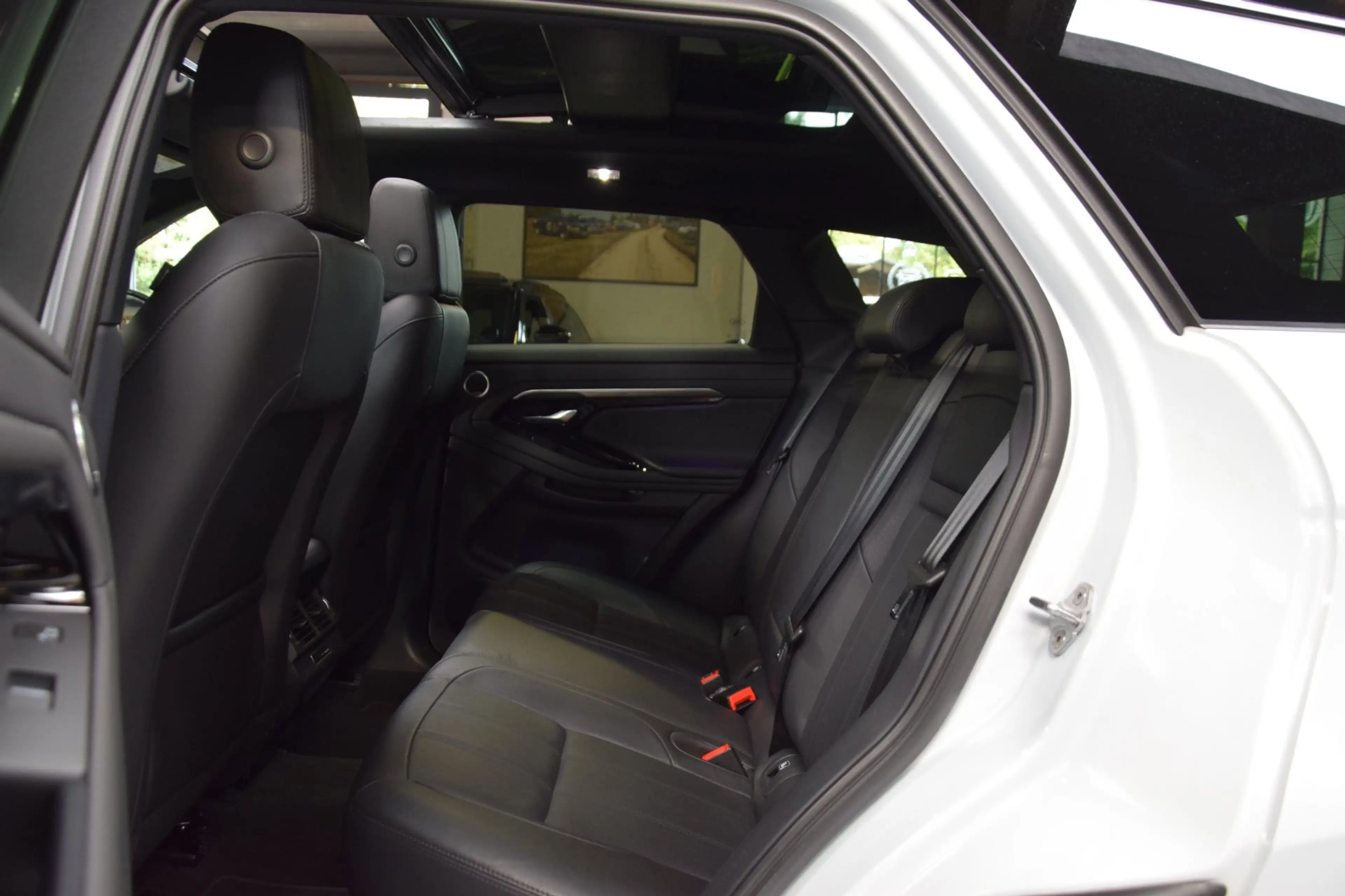 Land Rover Range Rover Evoque 2.0 P200 AWD R-Dynamic Navi|Panoramadak|Leder|Head — photo 14
