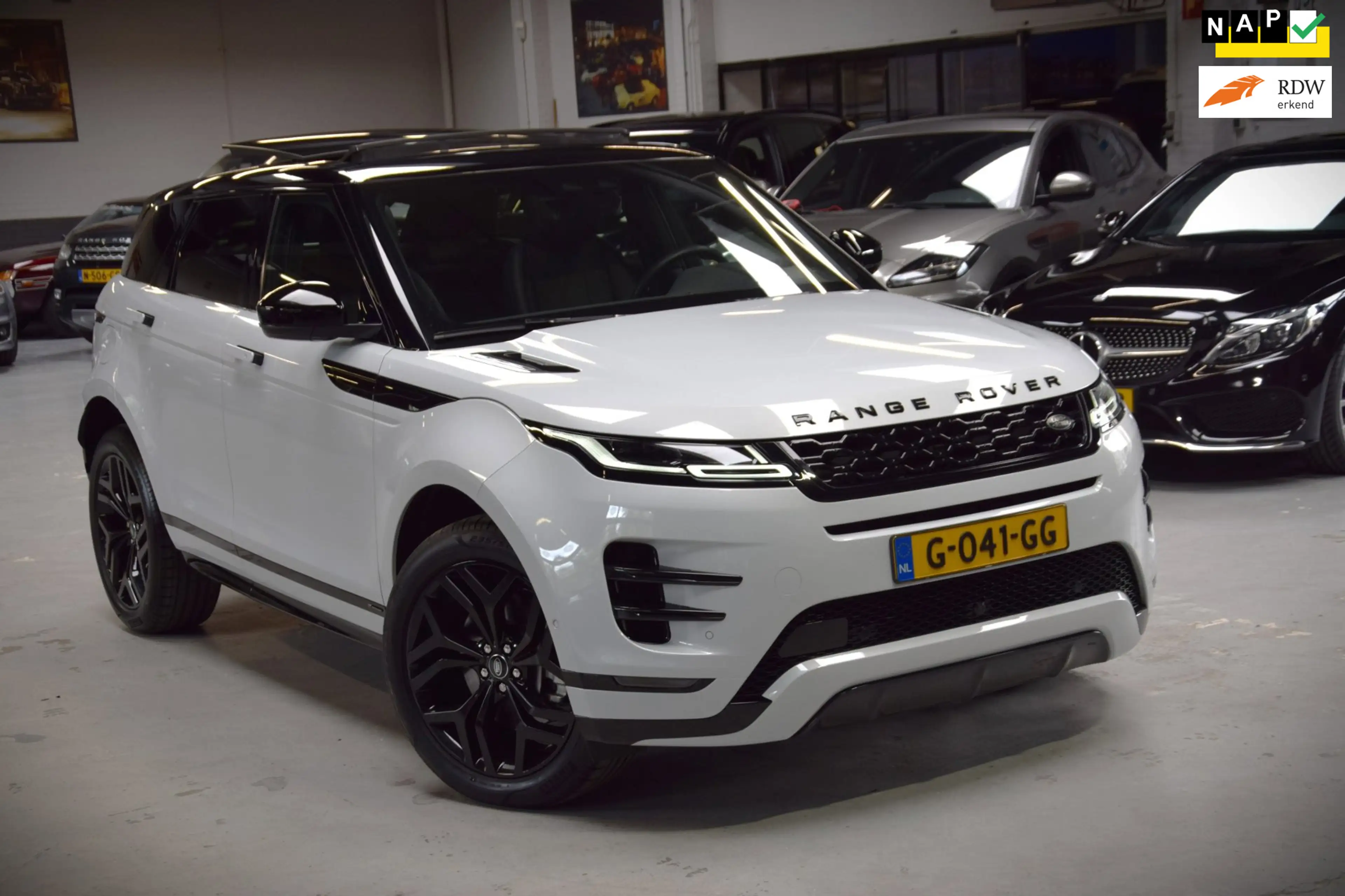 Land Rover Range Rover Evoque 2.0 P200 AWD R-Dynamic Navi|Panoramadak|Leder|Head