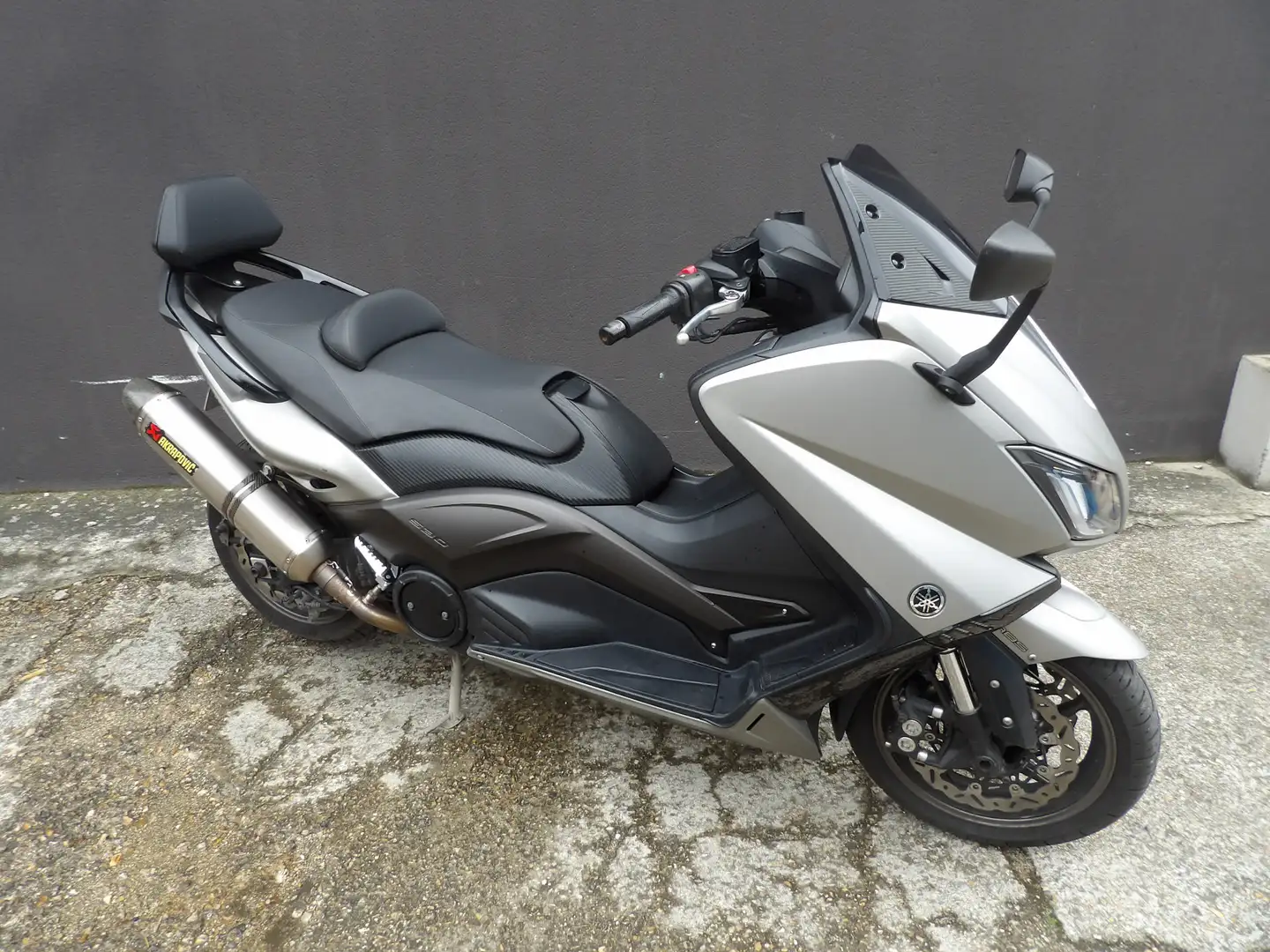 Yamaha TMAX 530 Gris - 1