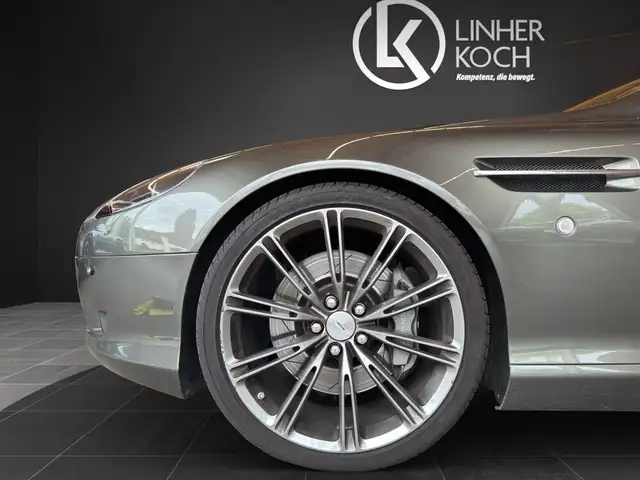Aston Martin DB9 DB9 Ansicht 14