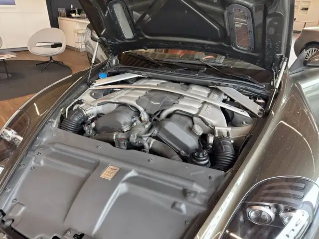 Aston Martin DB9 DB9 Ansicht 17