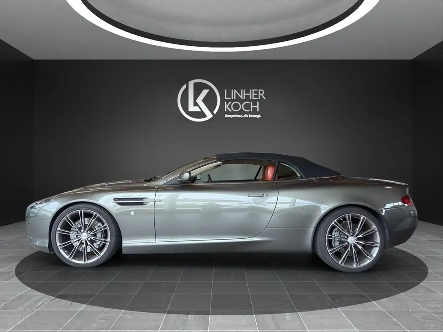 Aston Martin DB9 DB9 Grün - 2